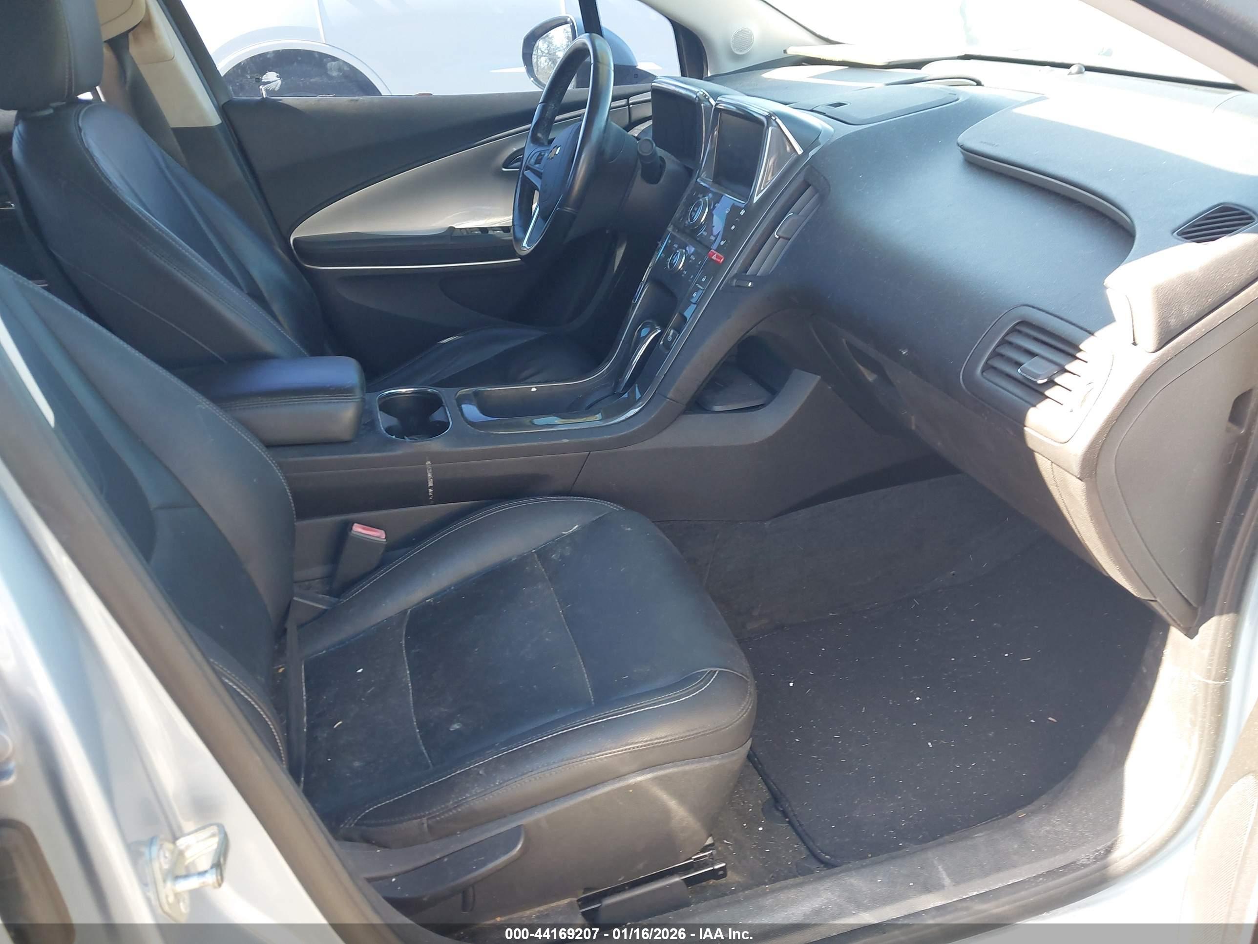 CHEVROLET VOLT image 5