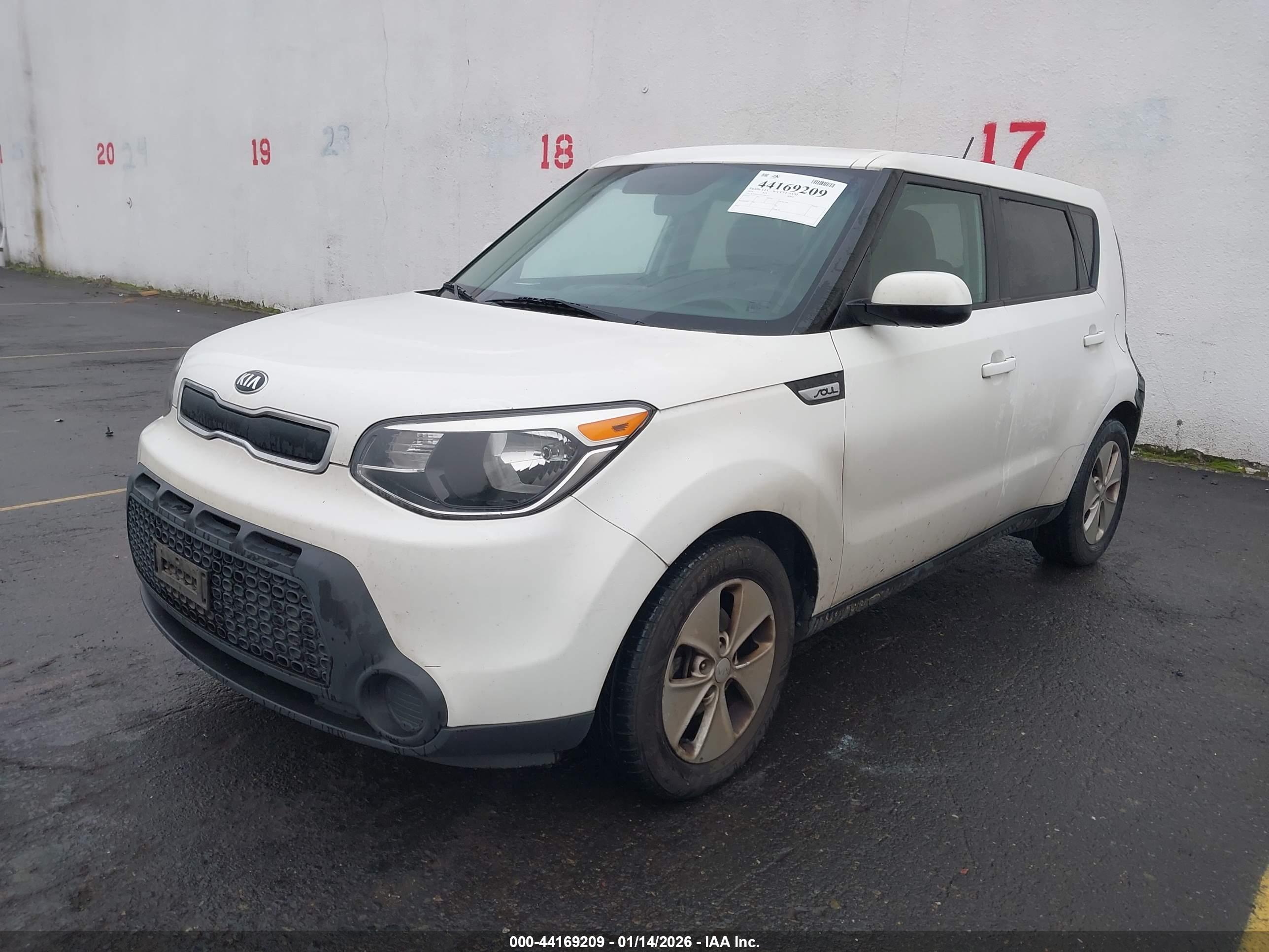 KIA SOUL image 2