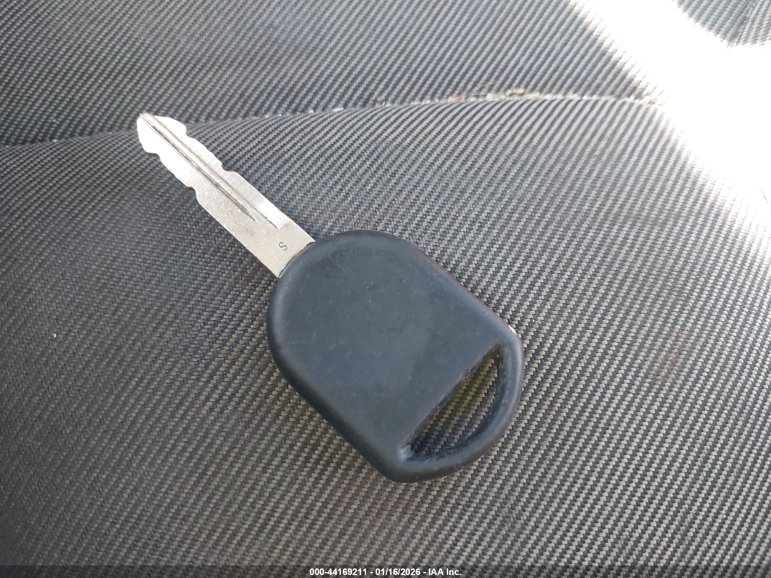 FORD EXPLORER image 11