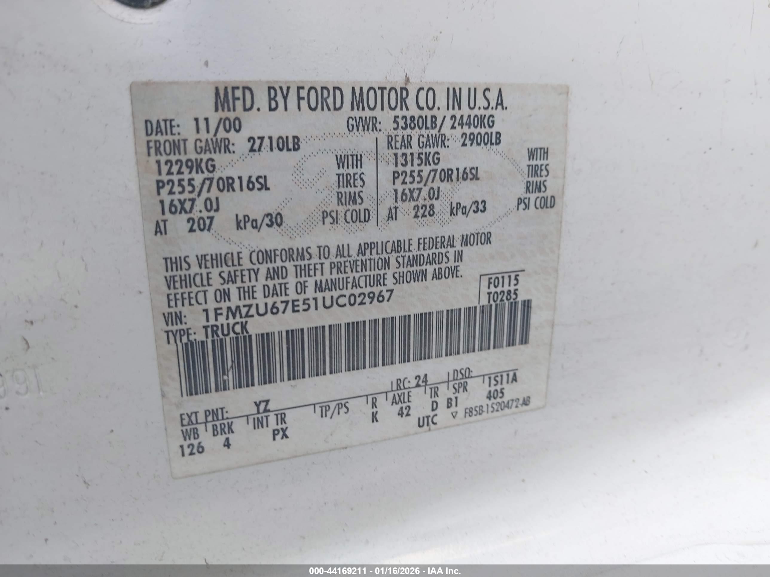 FORD EXPLORER image 9