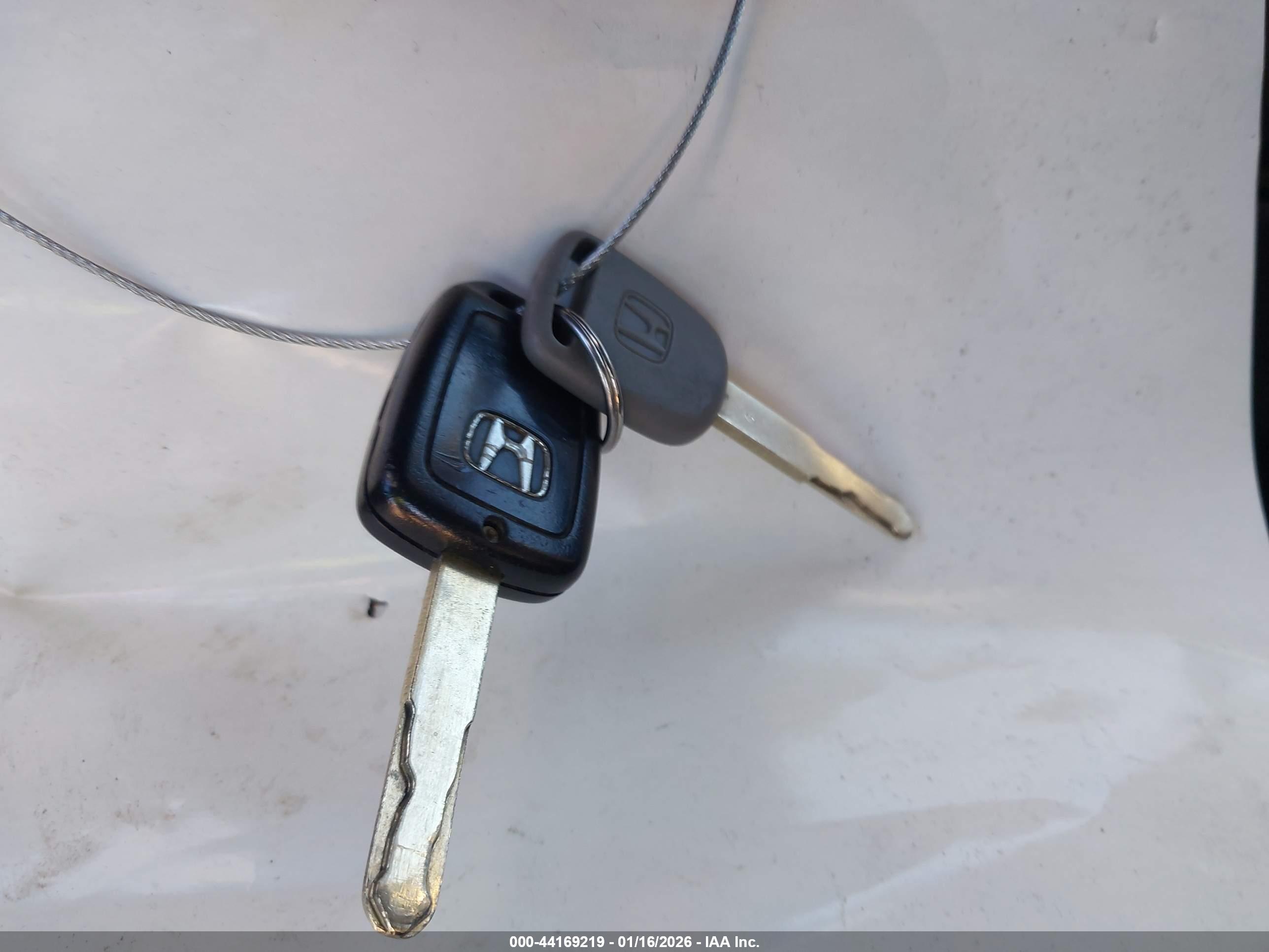 HONDA CR-V image 11