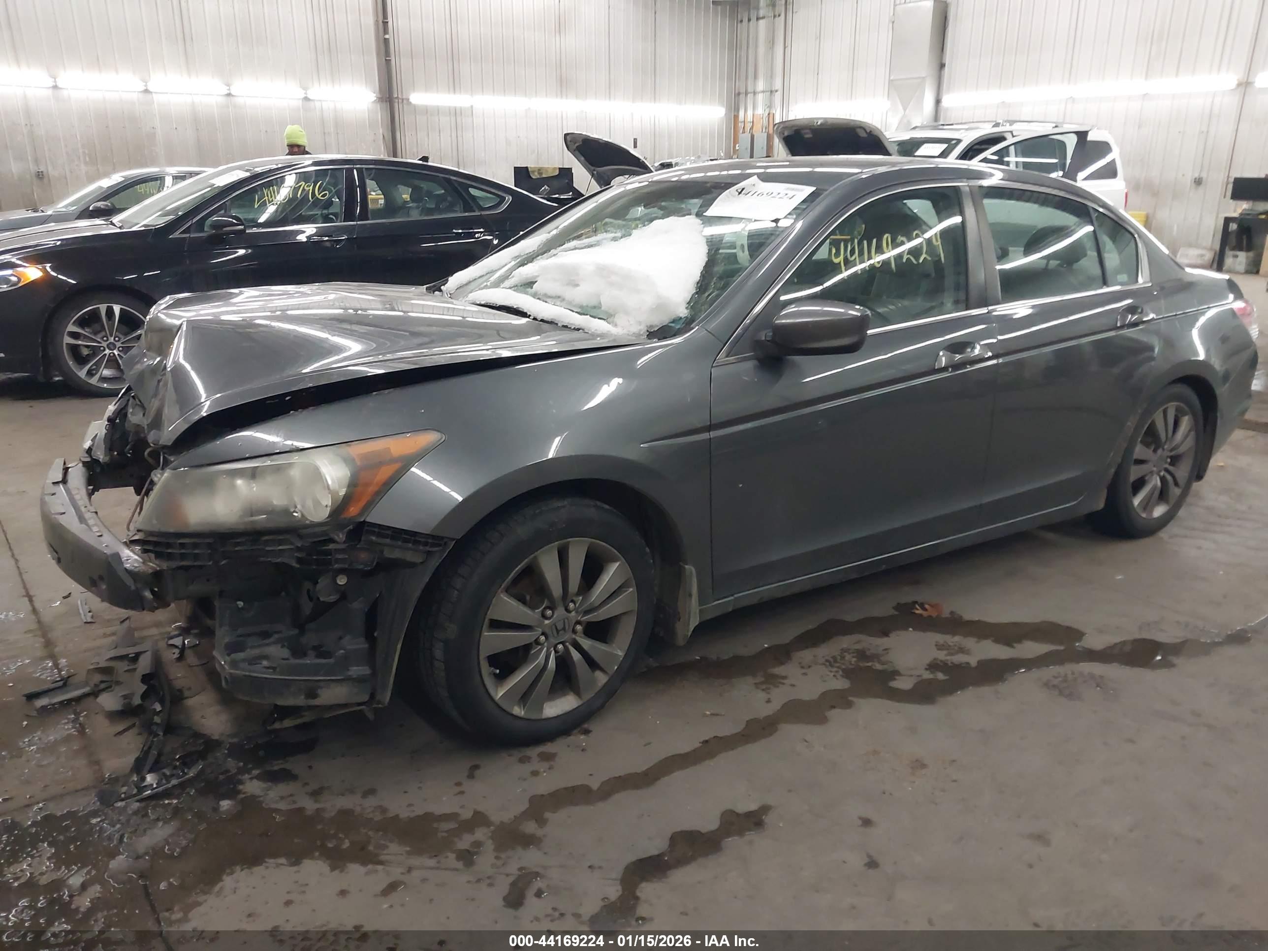 HONDA ACCORD image 2