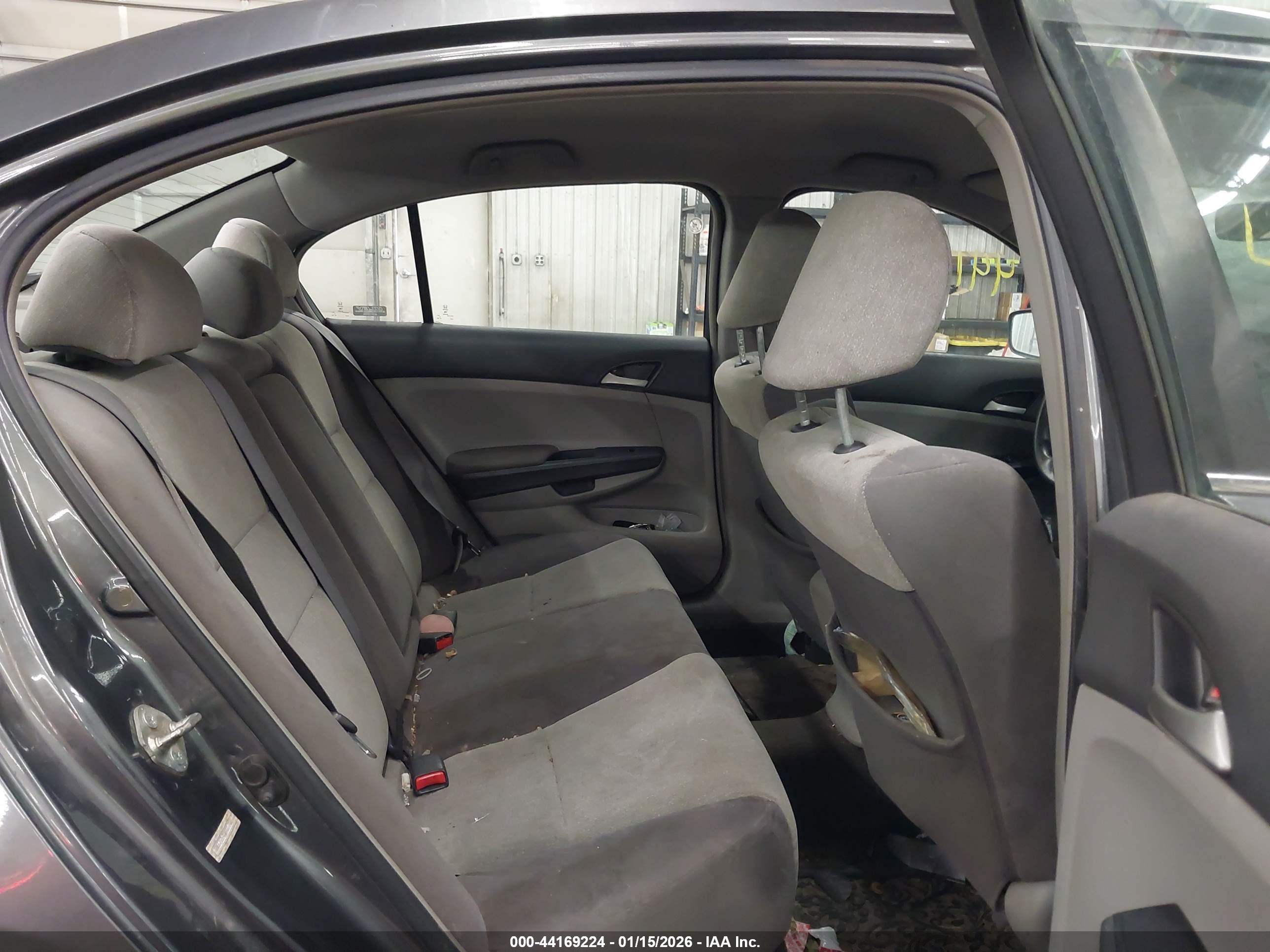HONDA ACCORD image 8