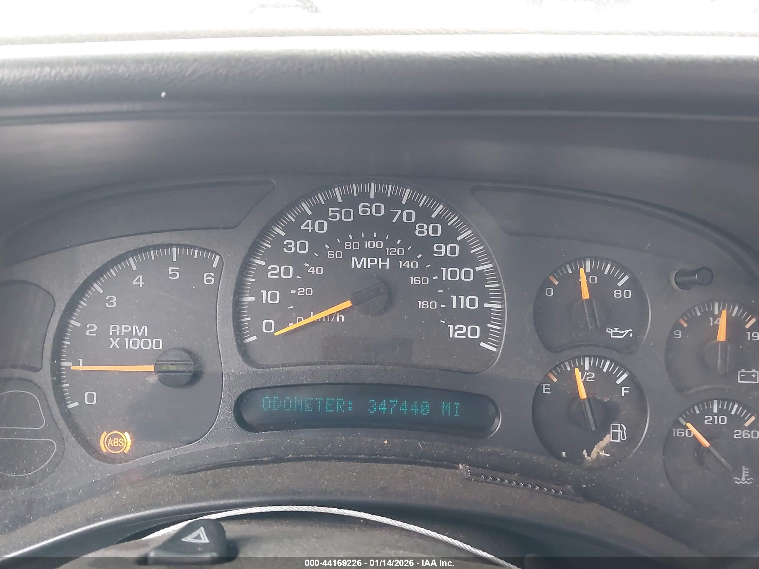 CHEVROLET SILVERADO image 7