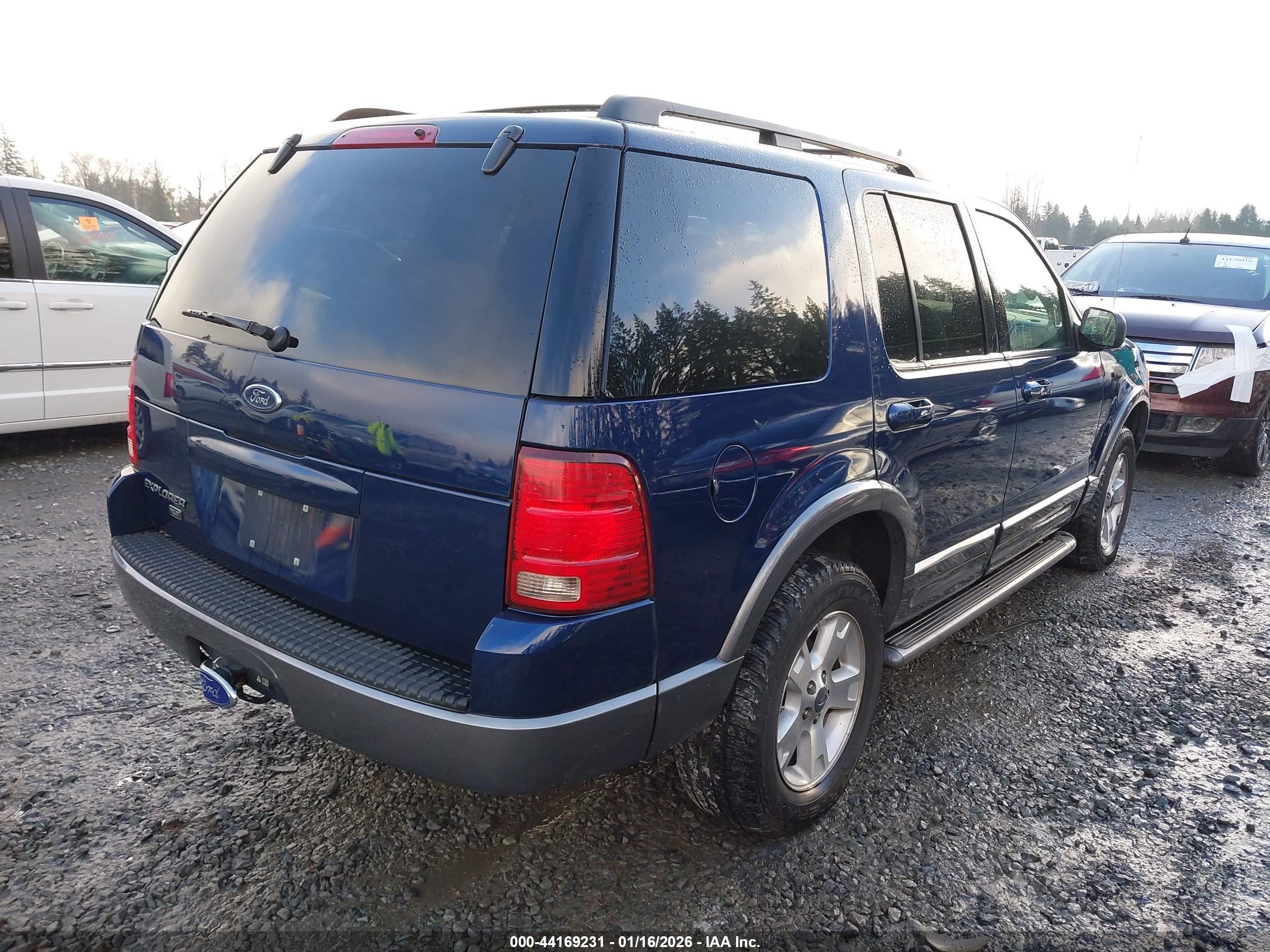 FORD EXPLORER image 4