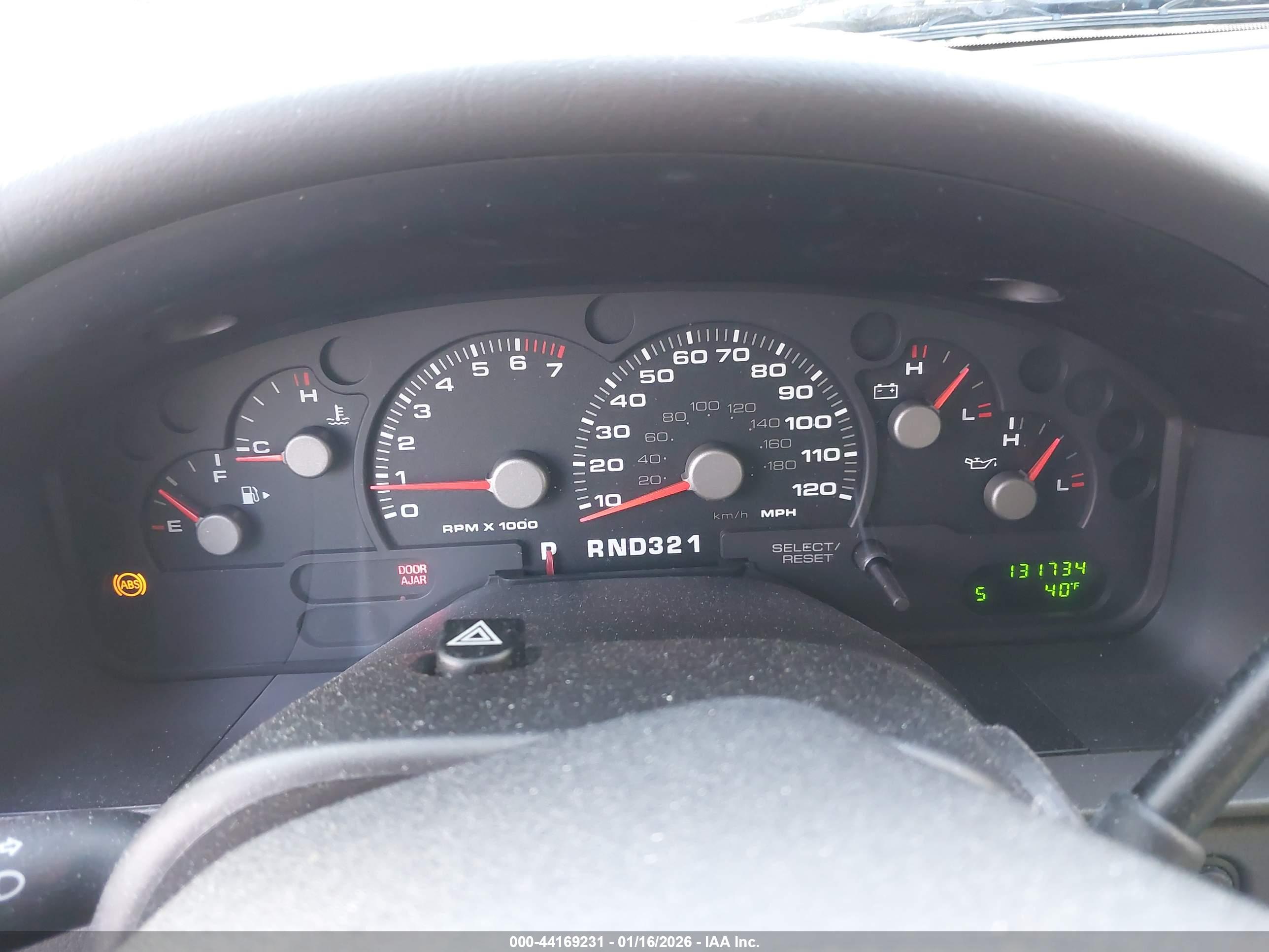 FORD EXPLORER image 7