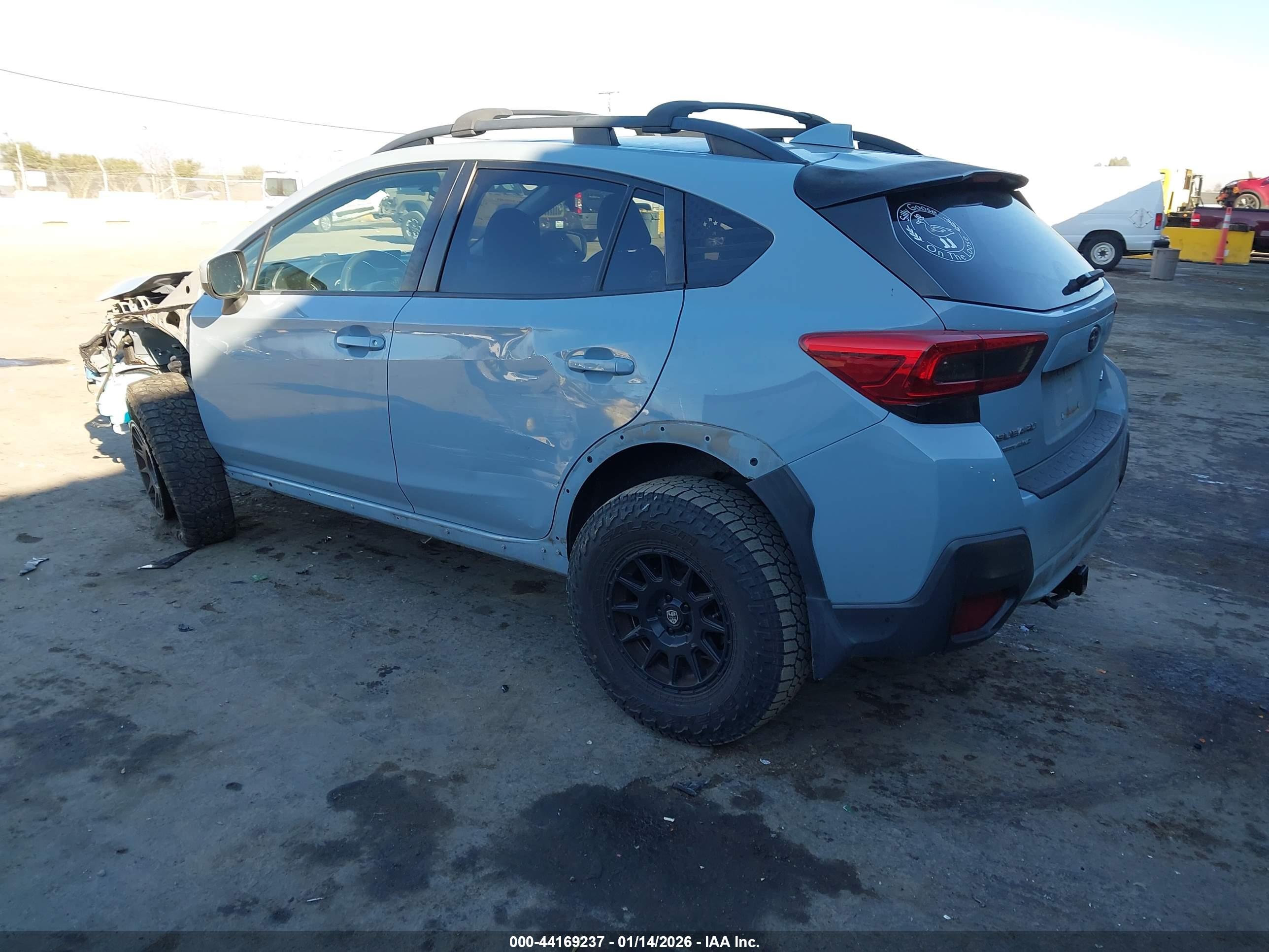 SUBARU CROSSTREK image 3