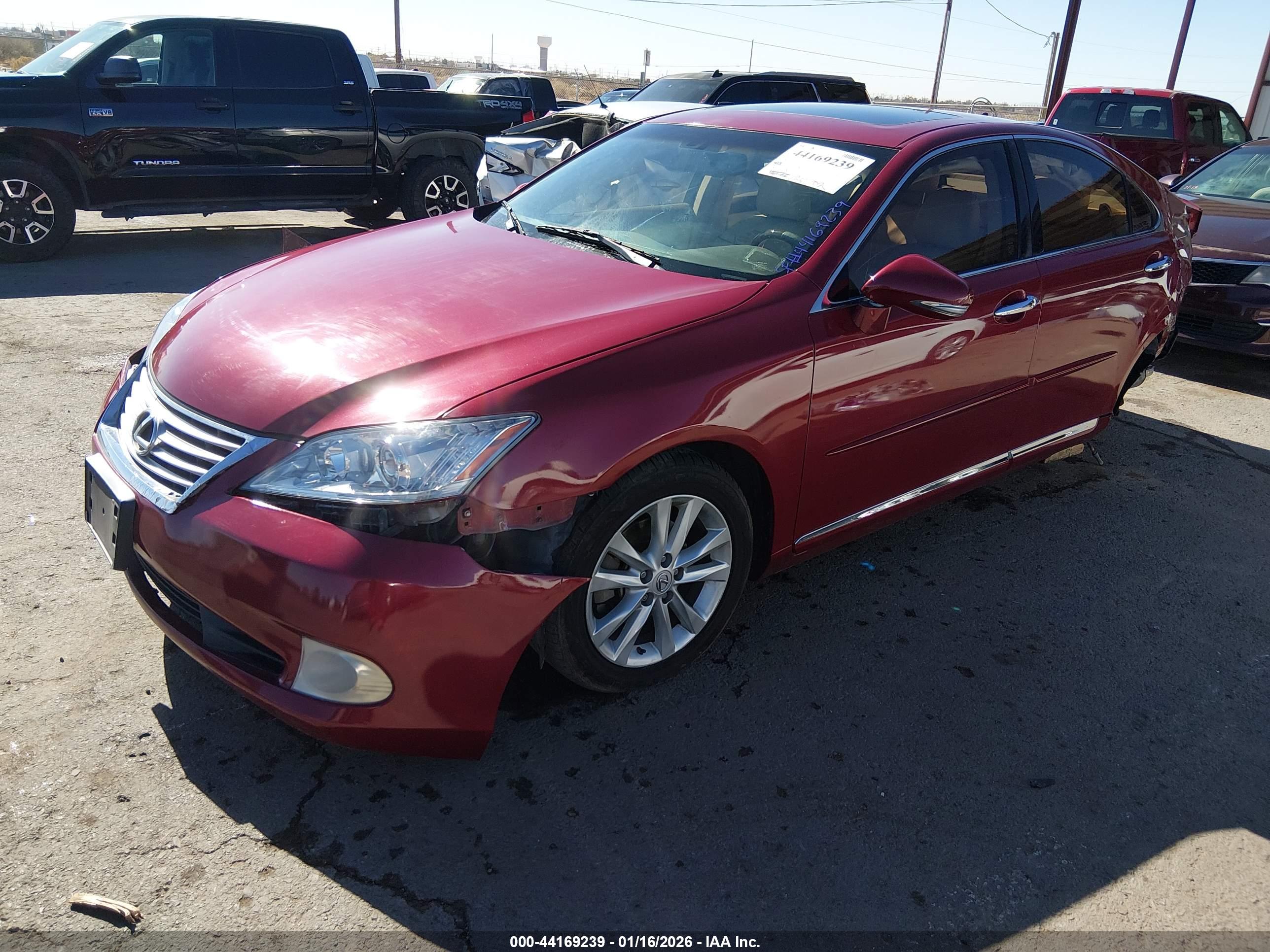 LEXUS ES image 2