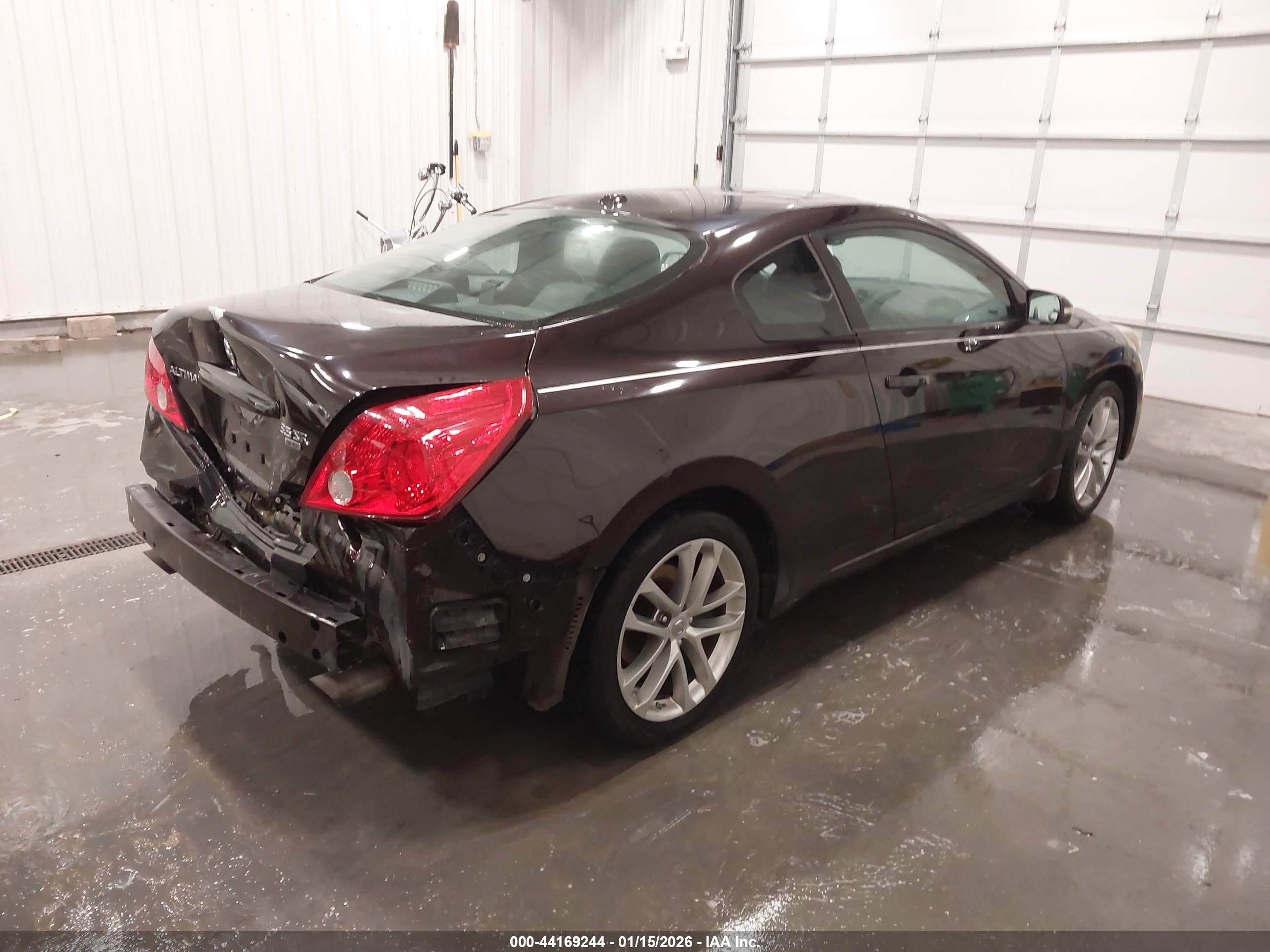 NISSAN ALTIMA image 4