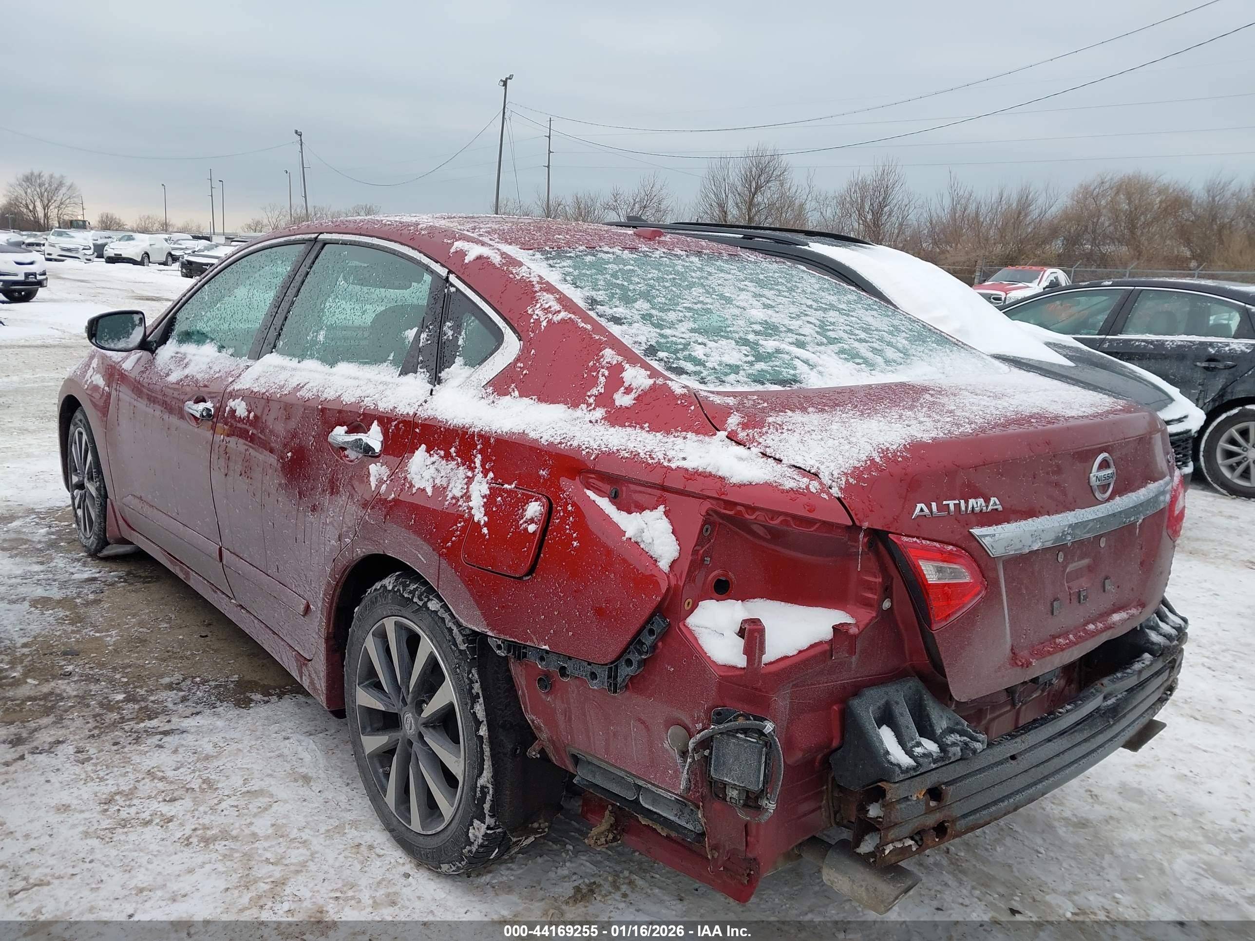 NISSAN ALTIMA image 3