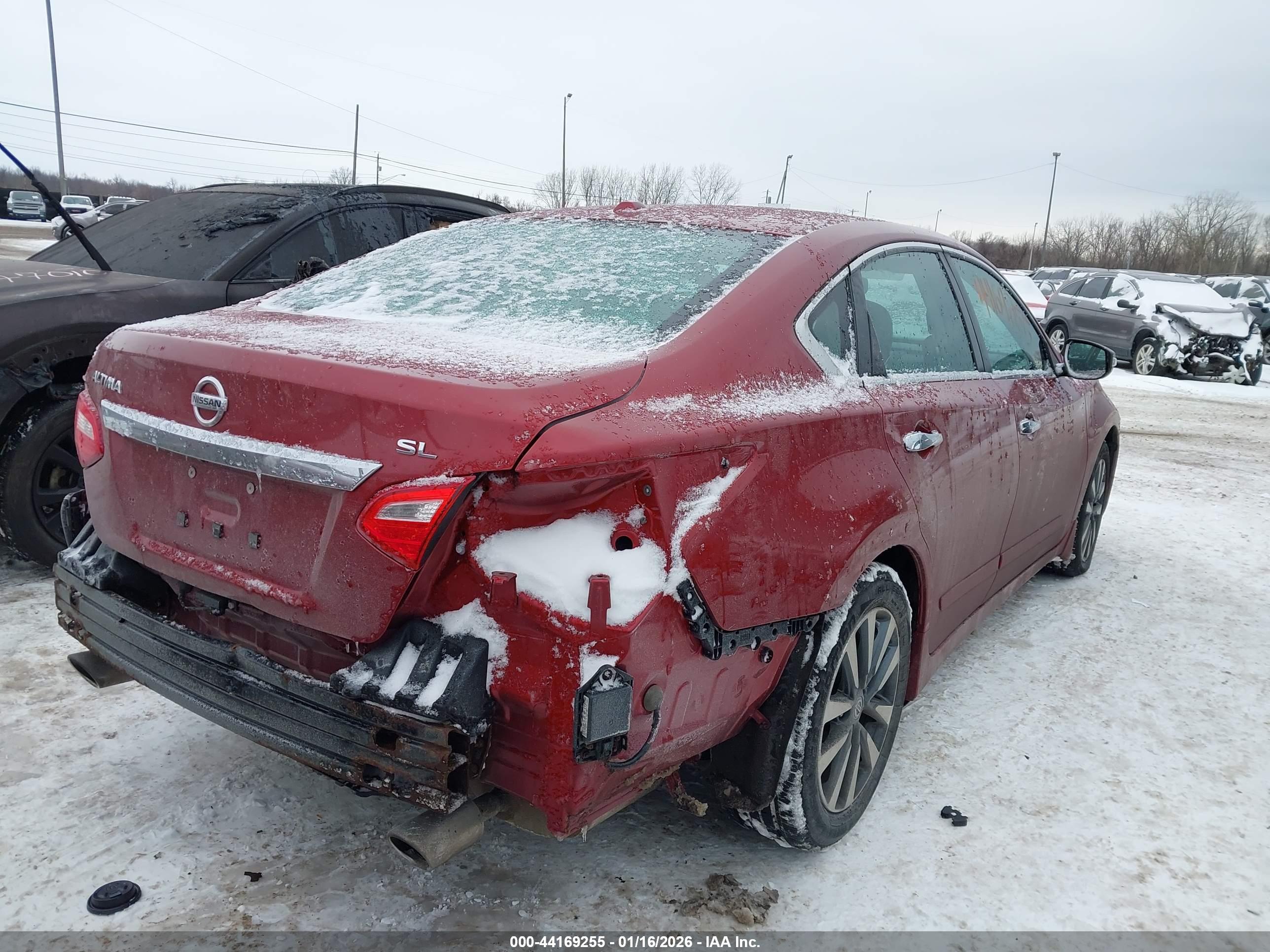 NISSAN ALTIMA image 4