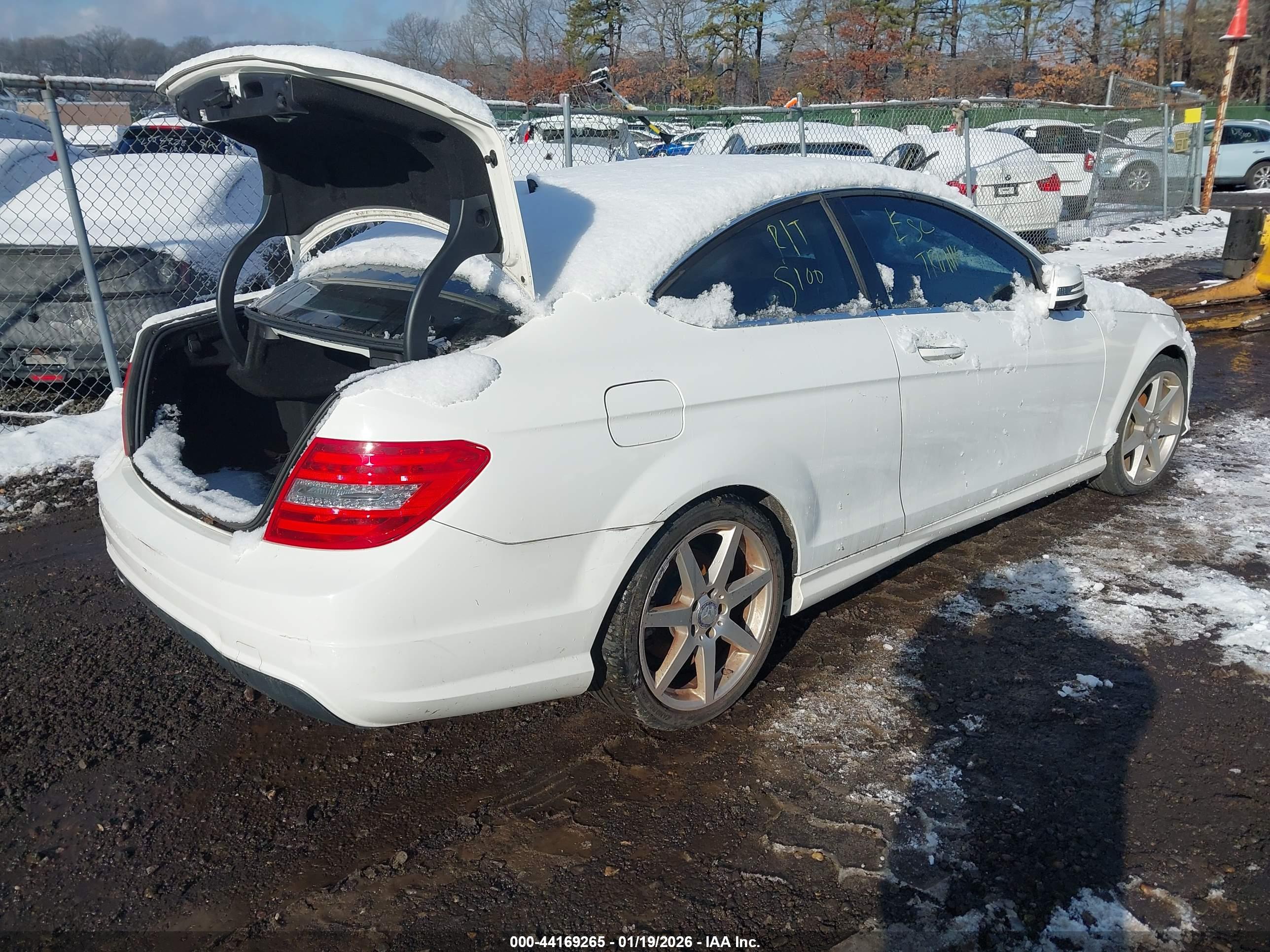 MERCEDES-BENZ C image 4