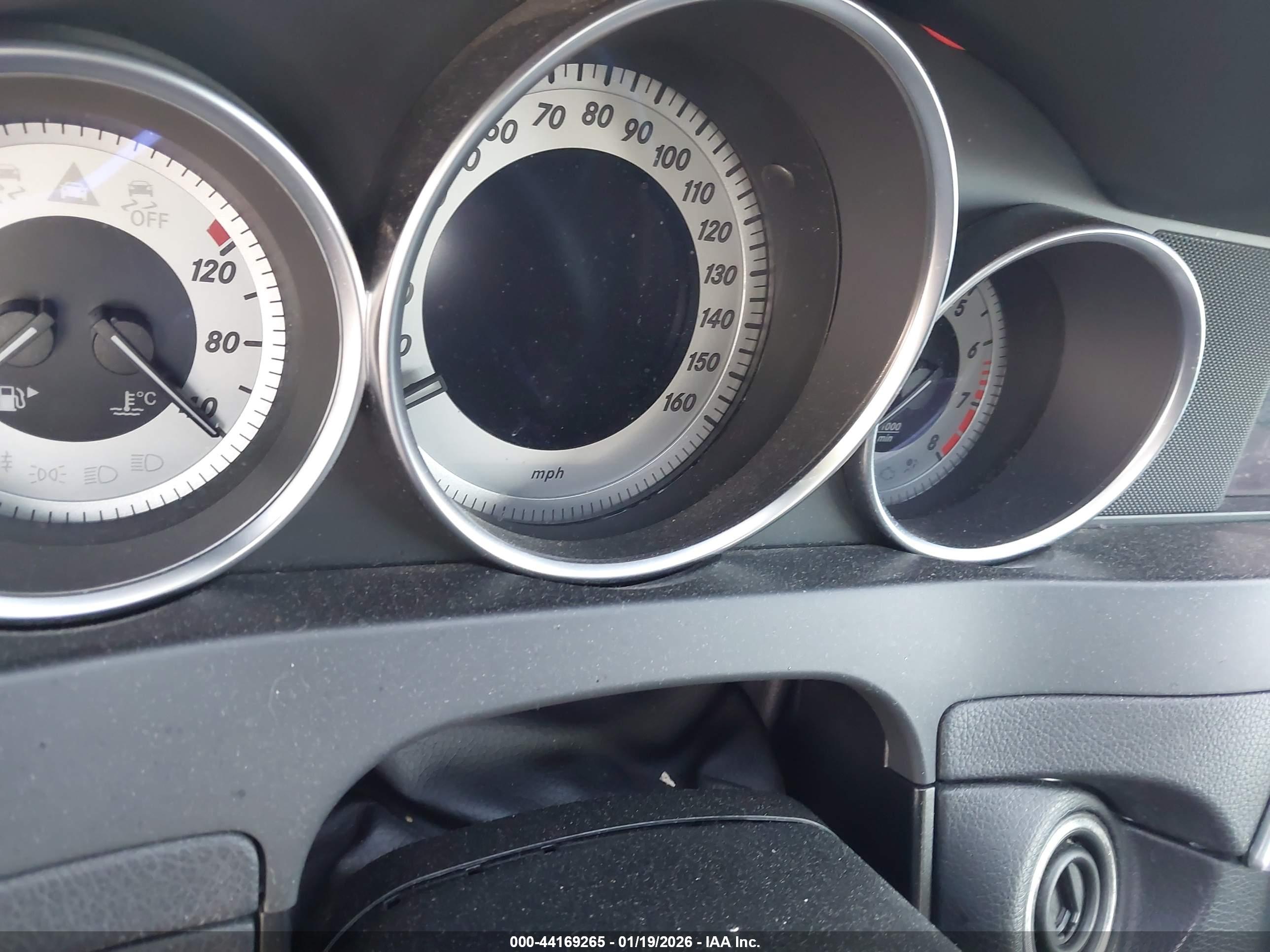 MERCEDES-BENZ C image 7