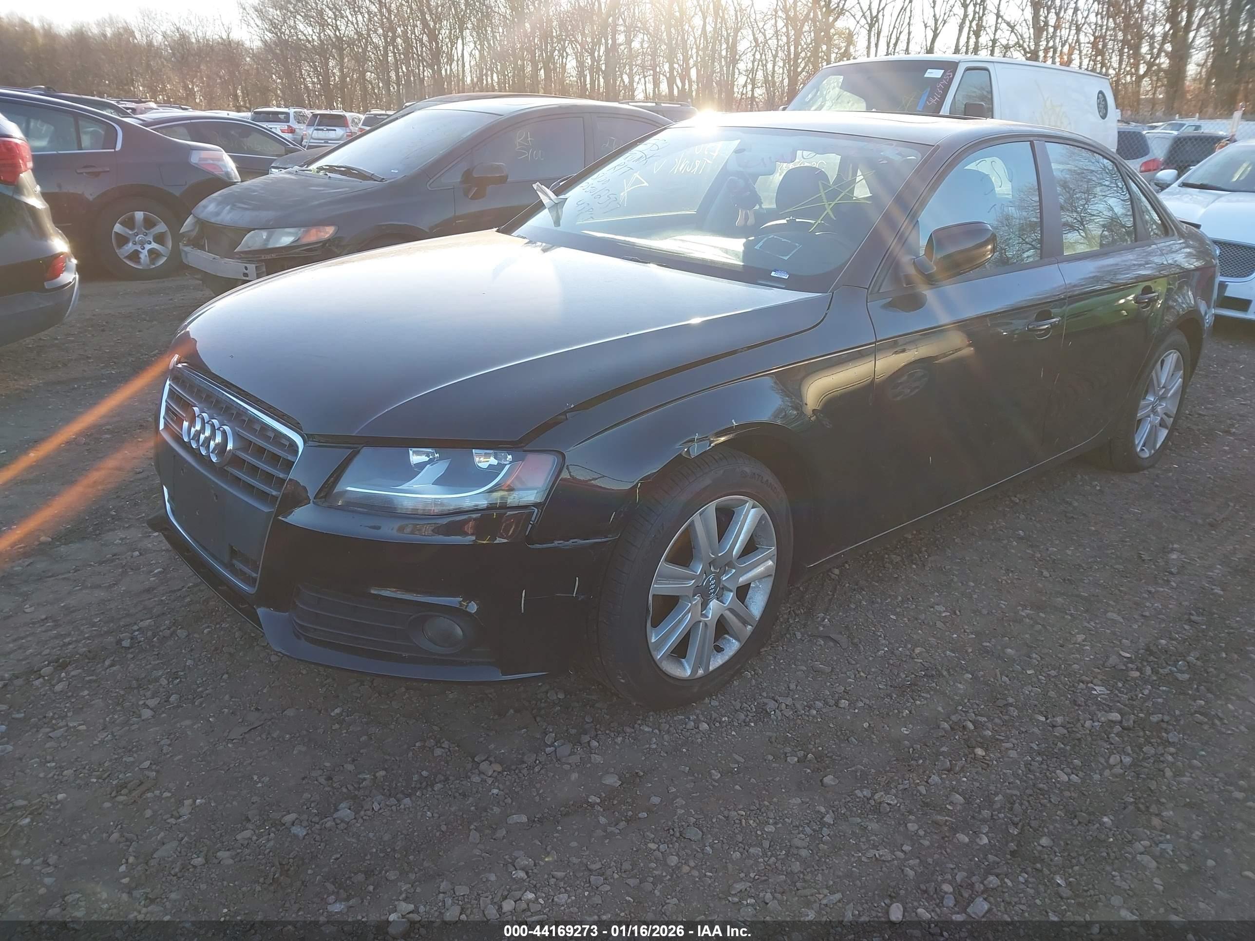 AUDI A4 image 2
