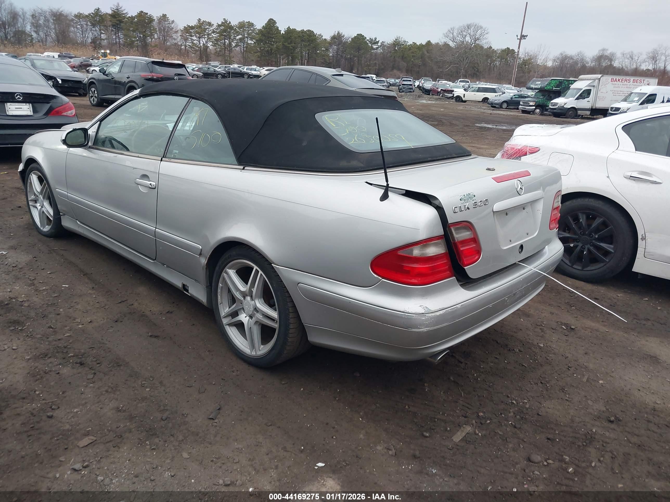 MERCEDES-BENZ CLK image 3