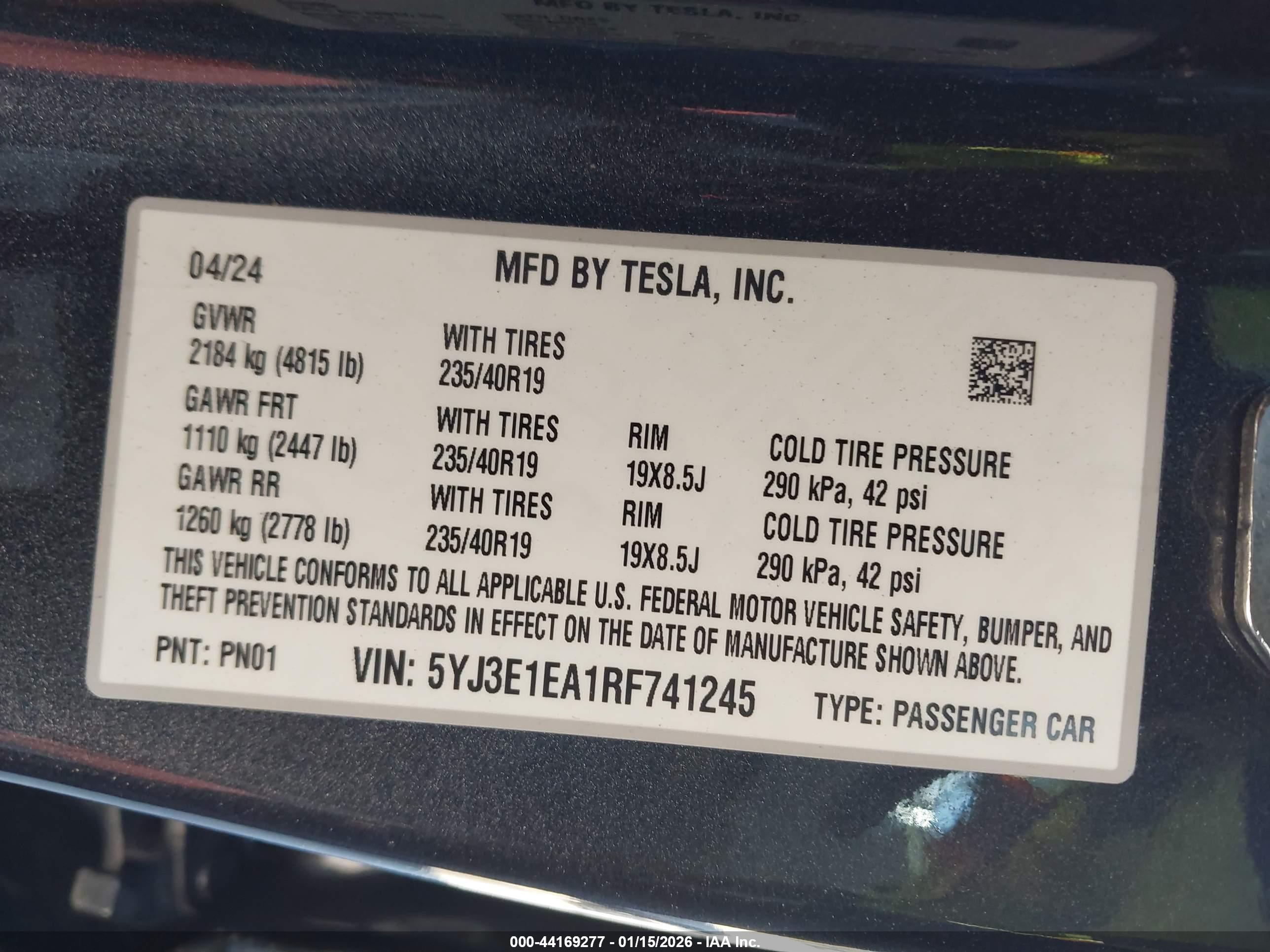 TESLA MODEL image 9