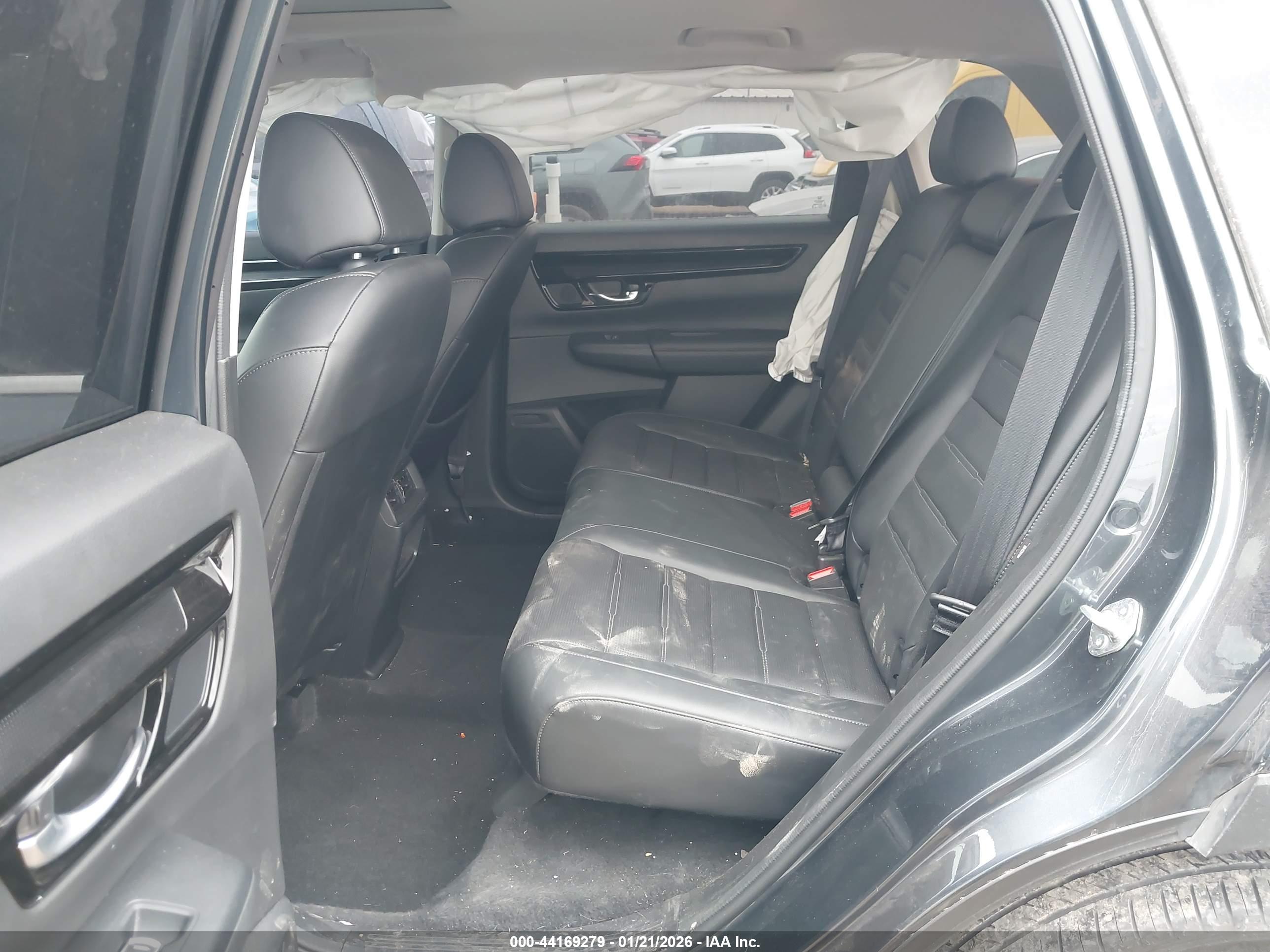HONDA CR-V image 8