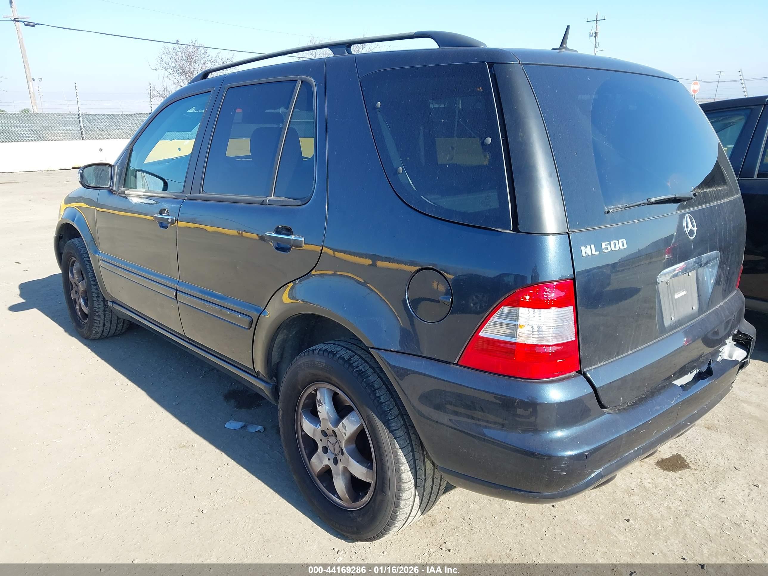 MERCEDES-BENZ ML image 3