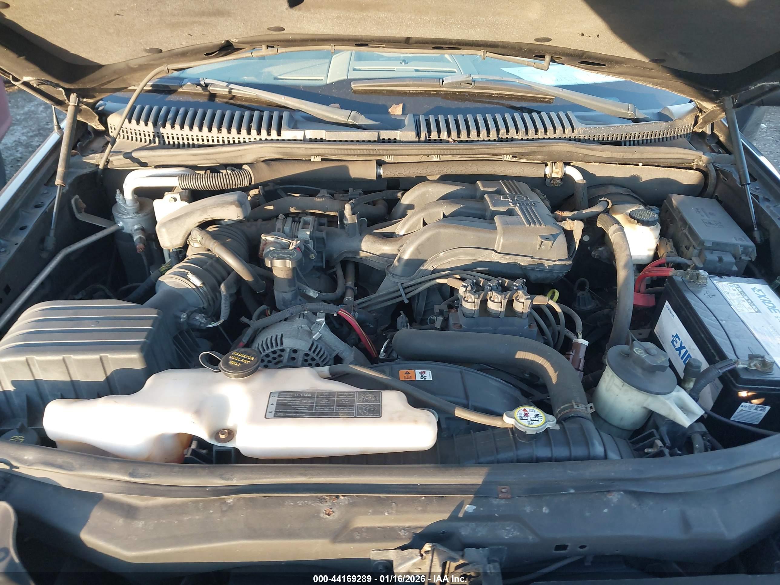 FORD EXPLORER image 10