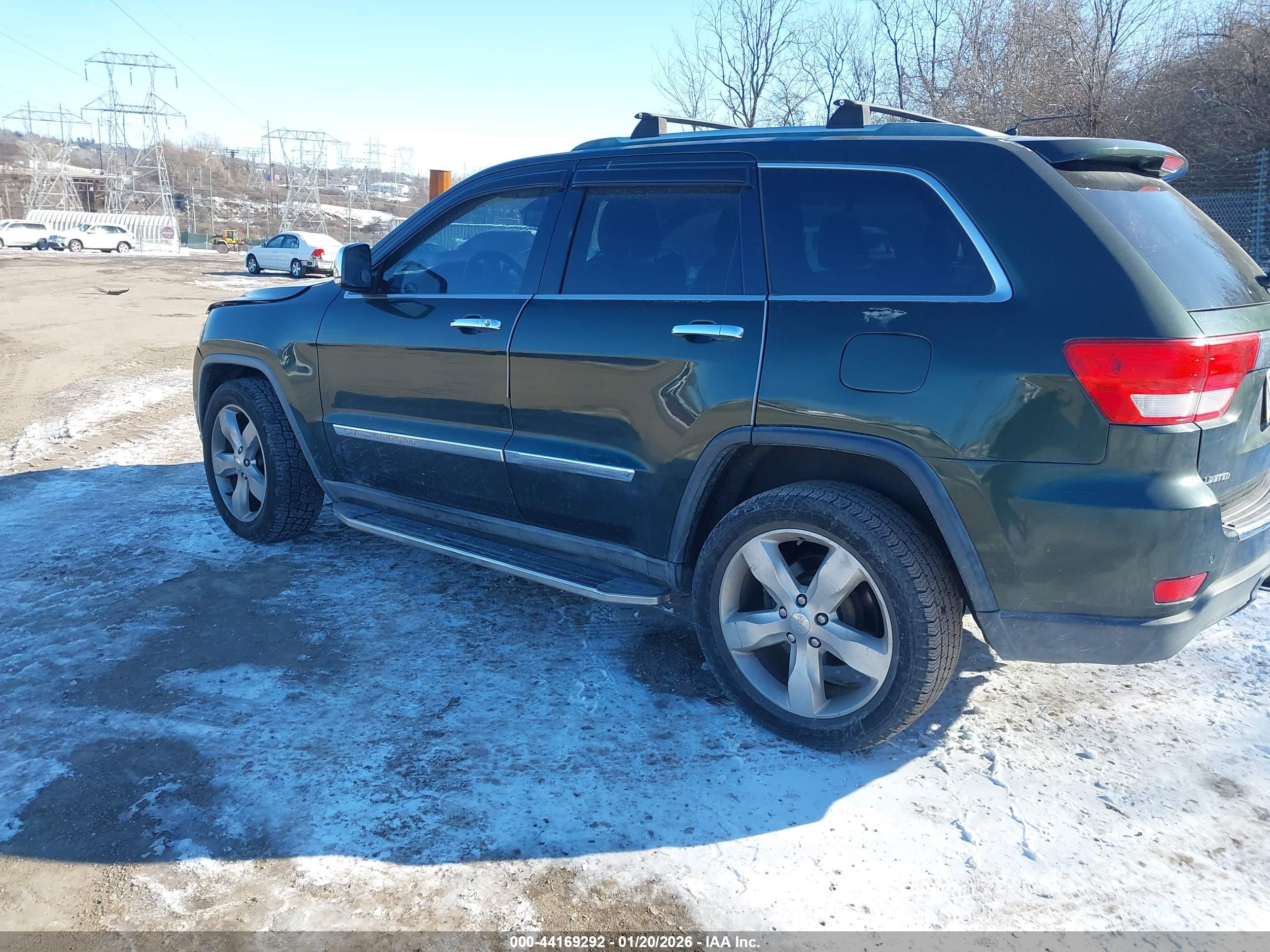 JEEP GRAND image 3