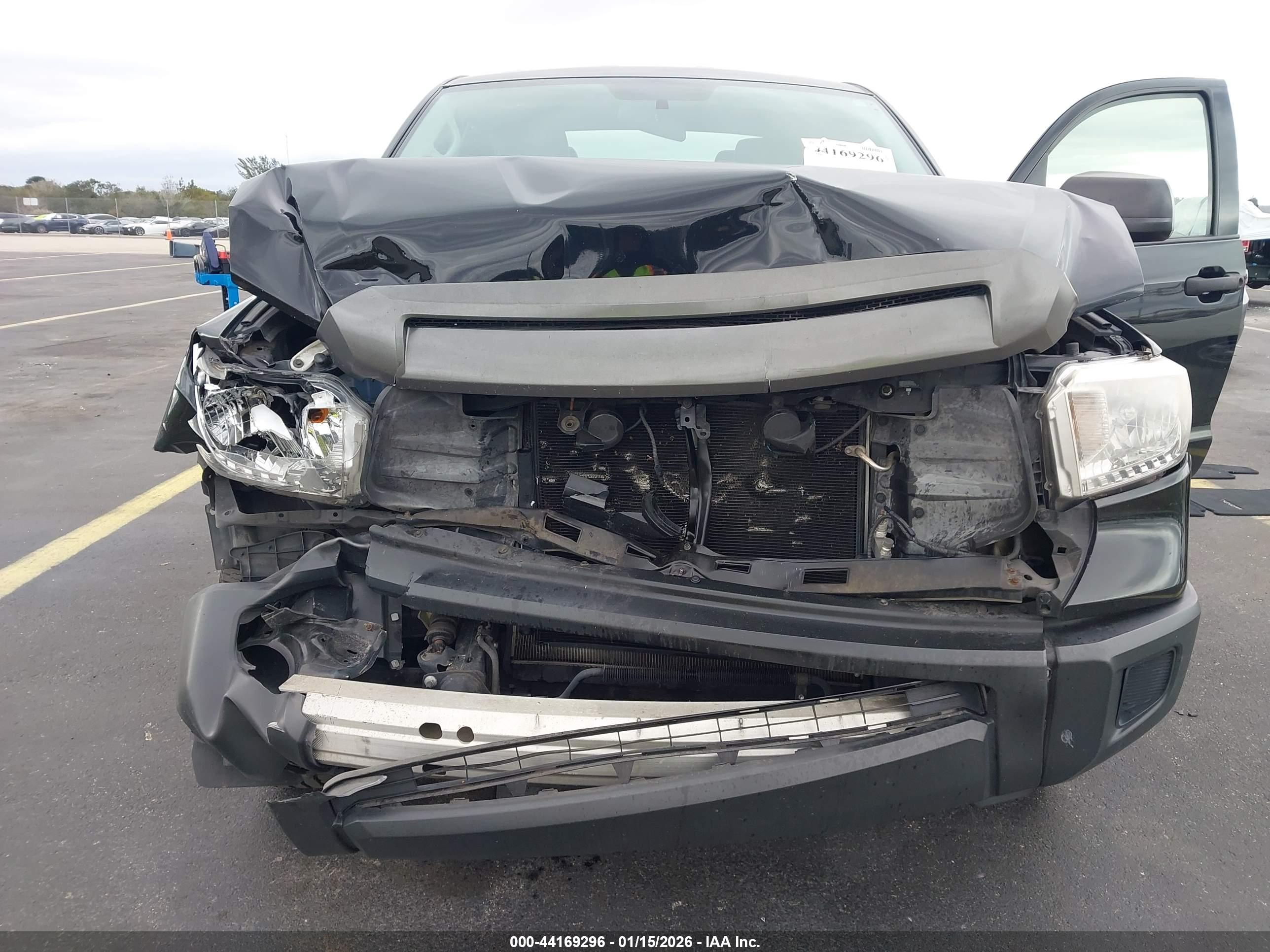 TOYOTA TUNDRA image 6
