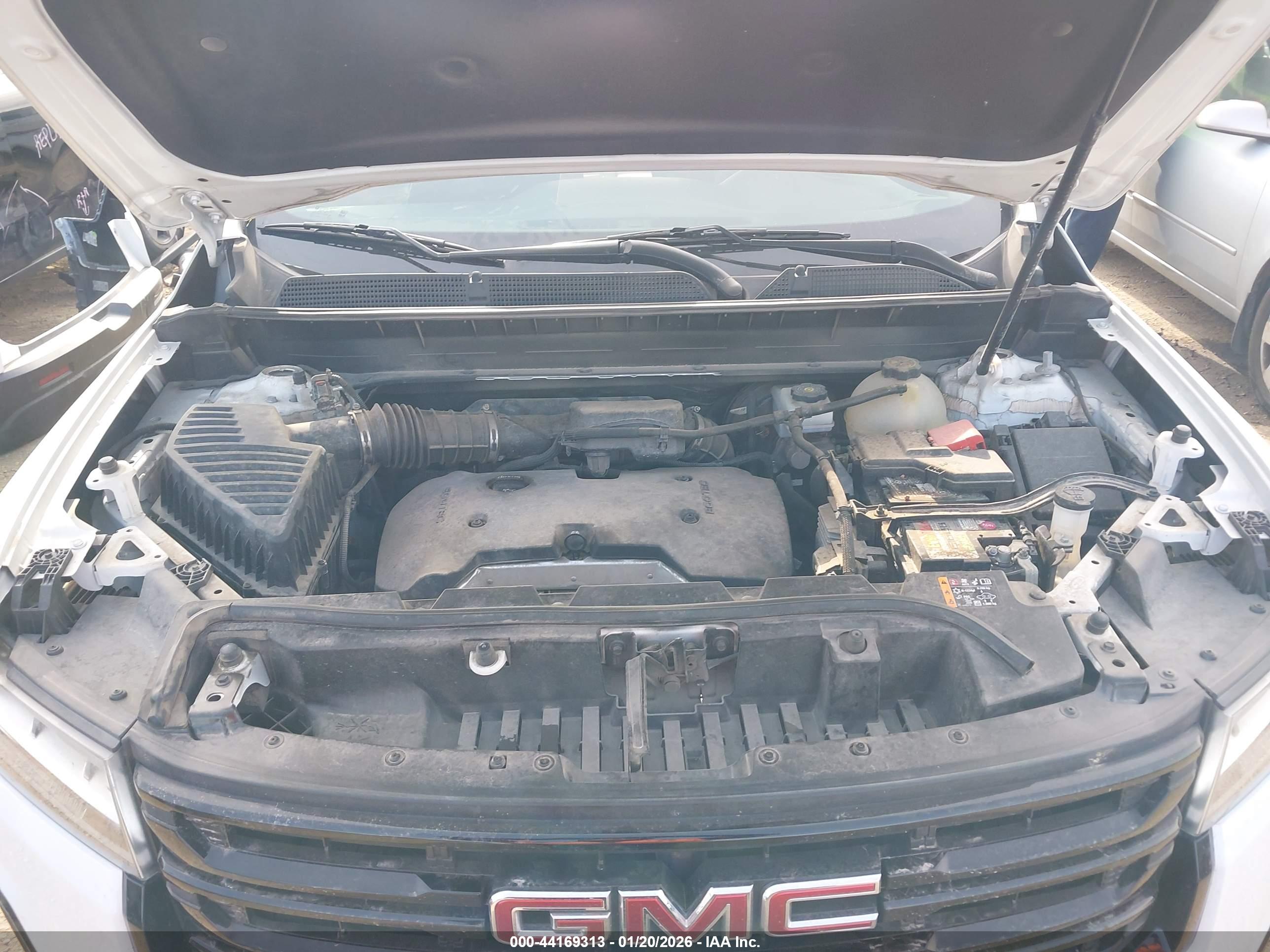 GMC ACADIA image 10