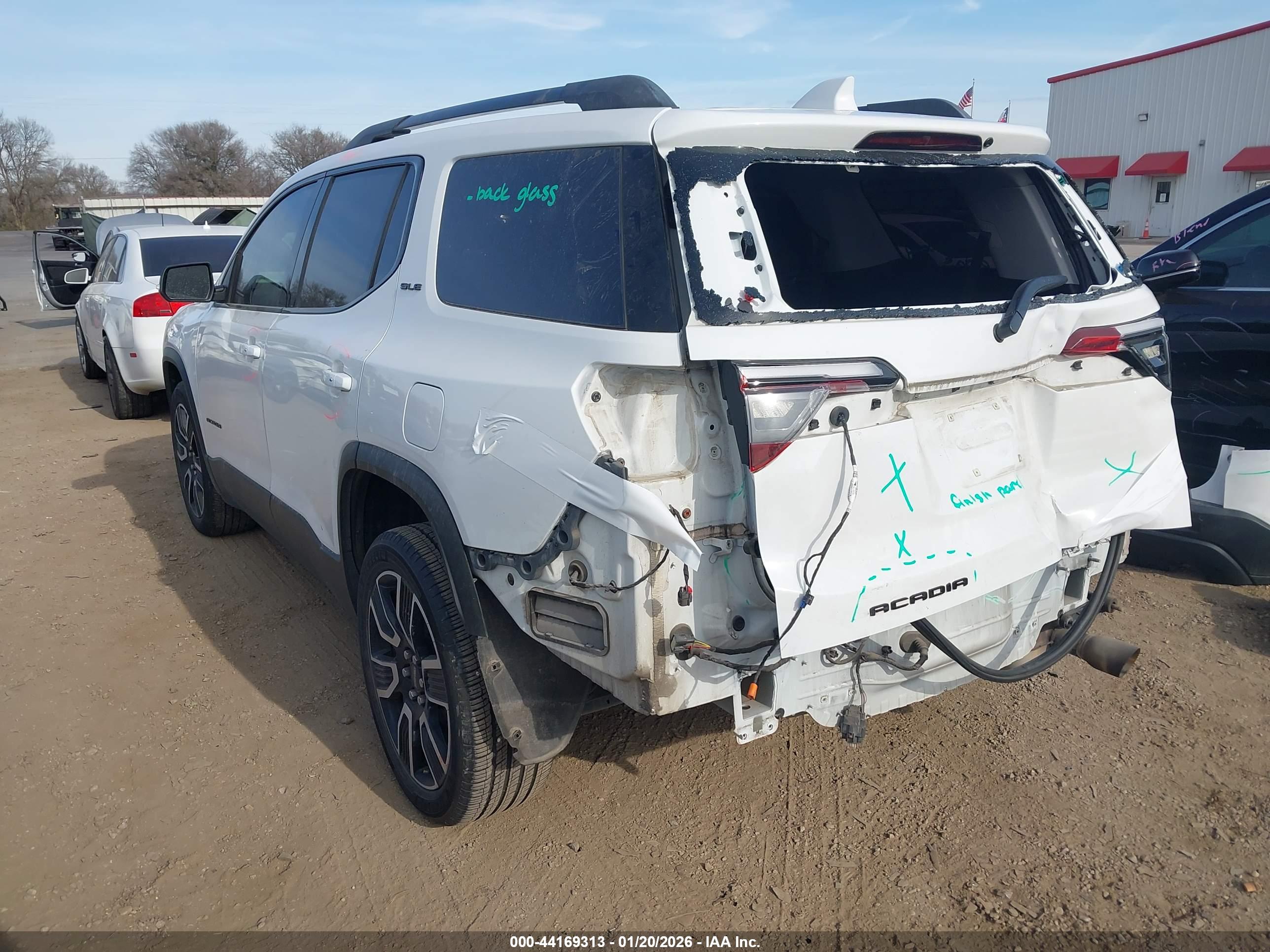 GMC ACADIA image 3