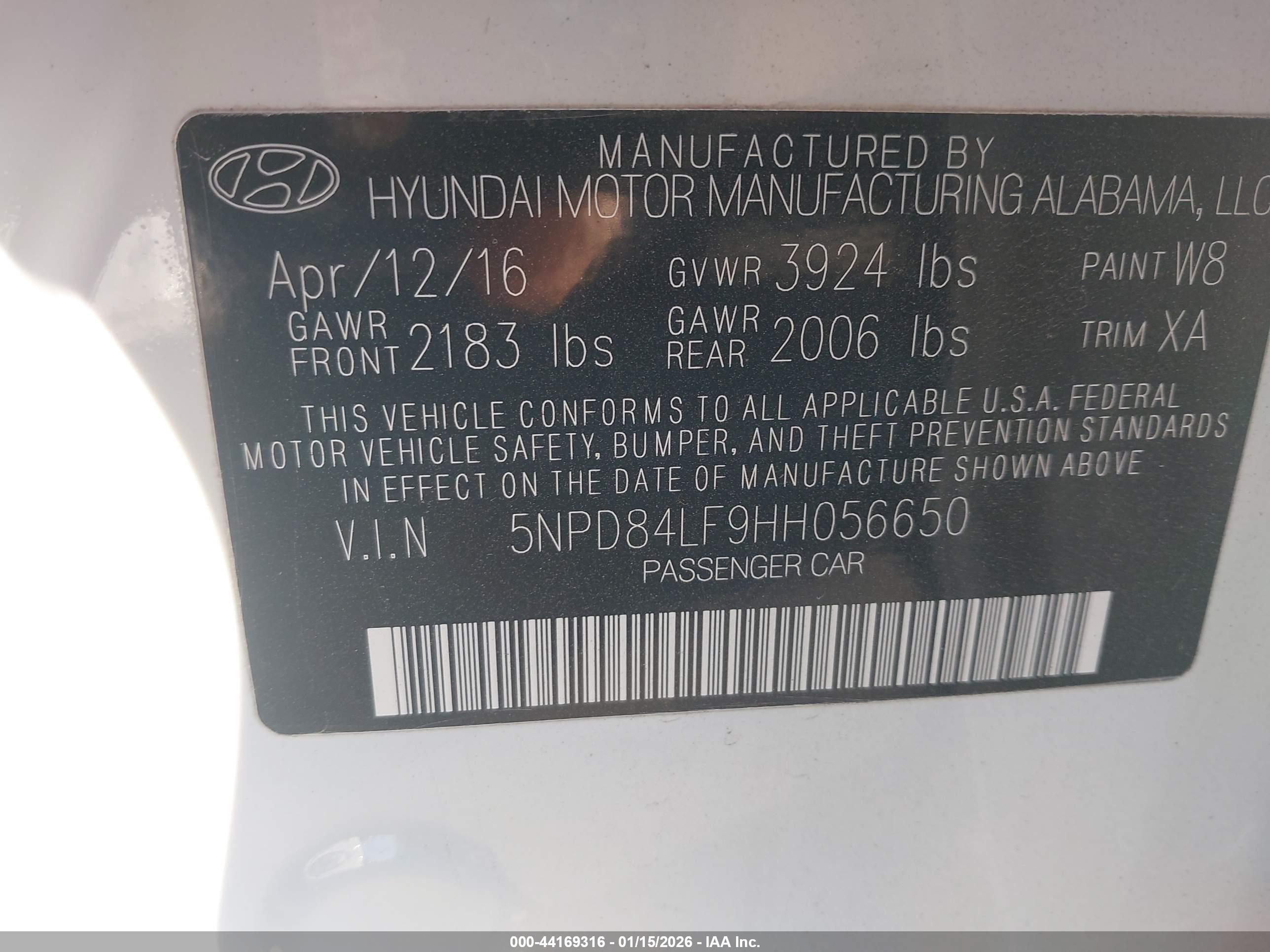 HYUNDAI ELANTRA image 9