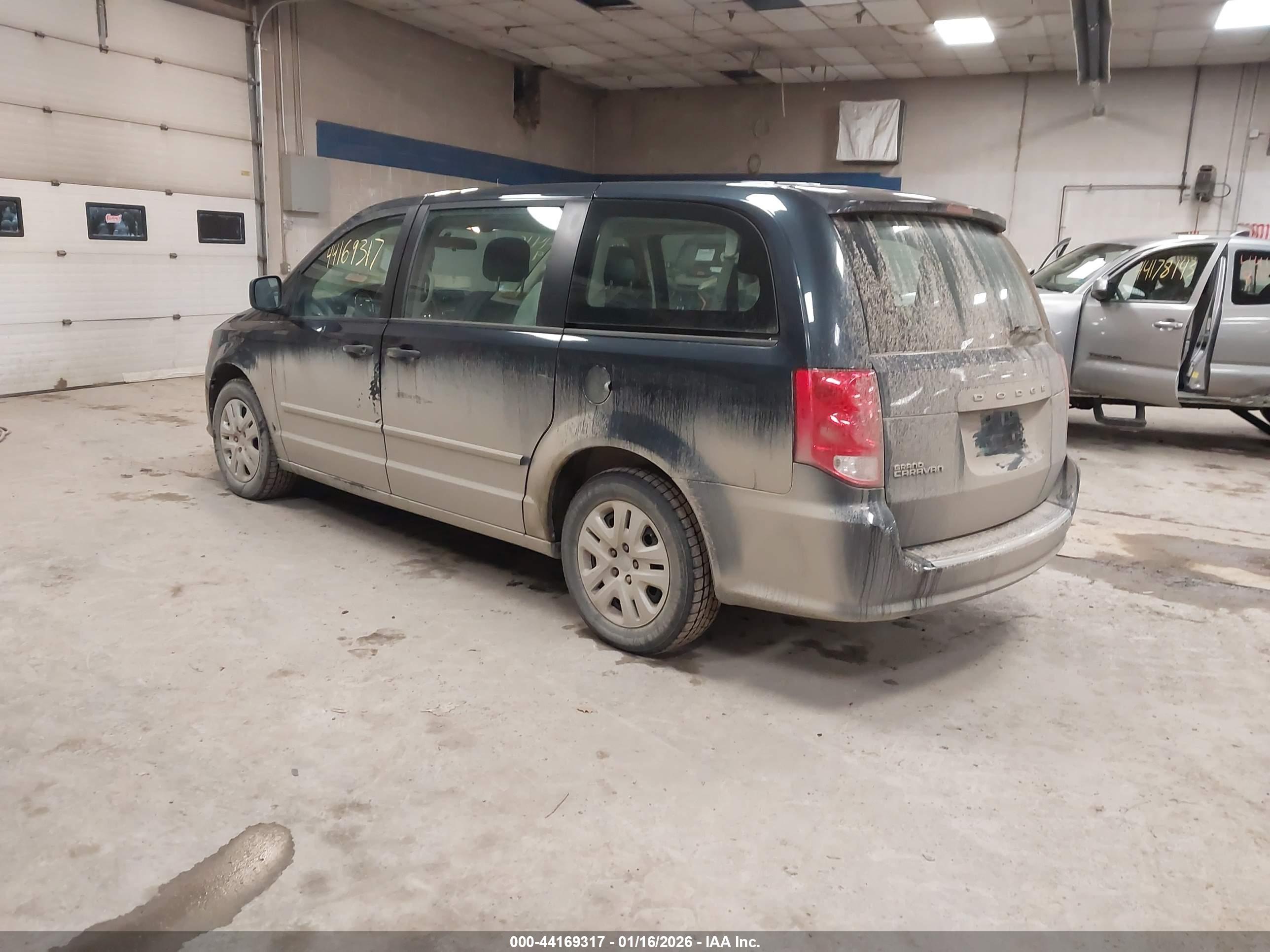 DODGE GRAND image 3