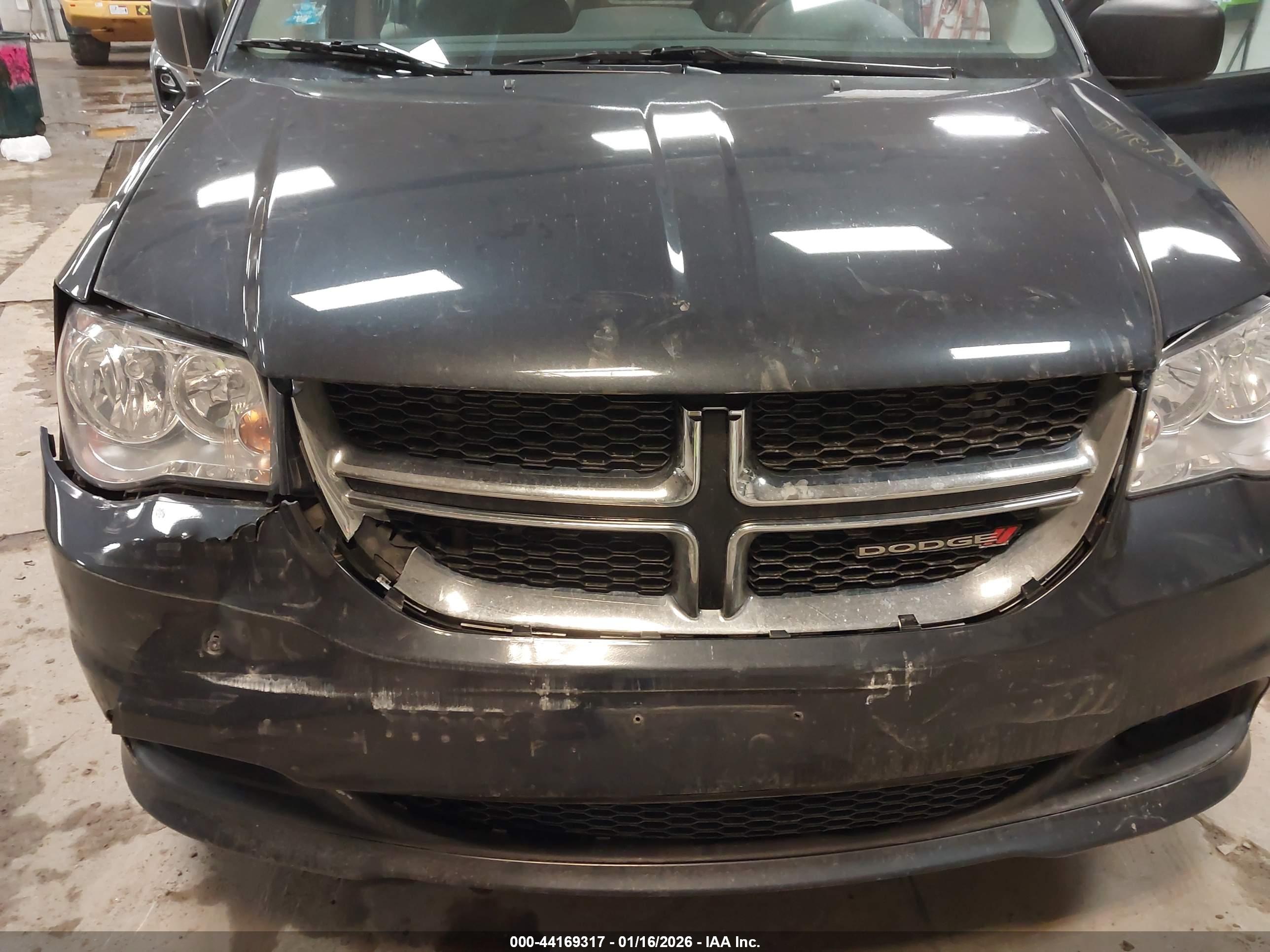 DODGE GRAND image 6