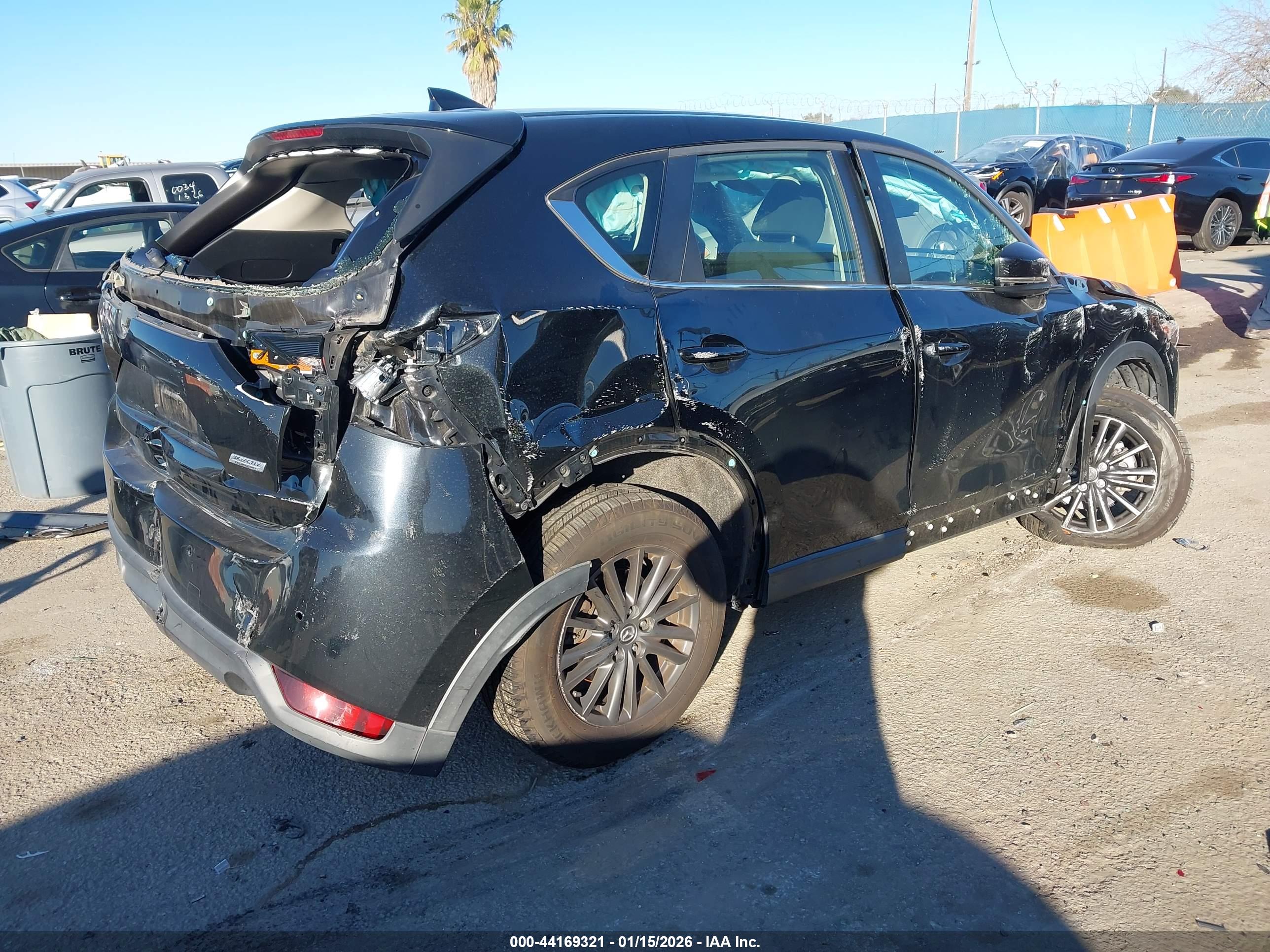 MAZDA CX-5 image 4