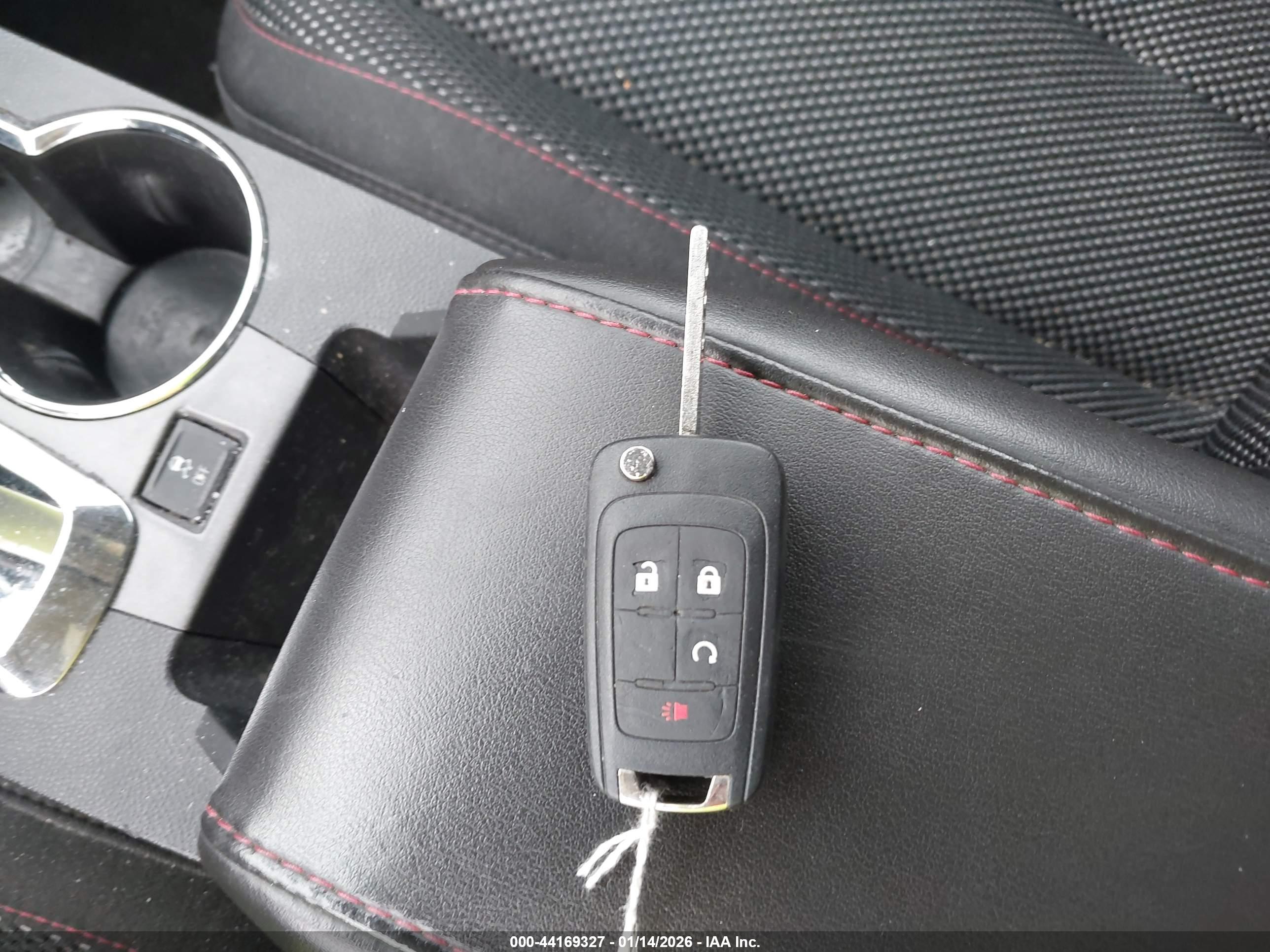 CHEVROLET EQUINOX image 11