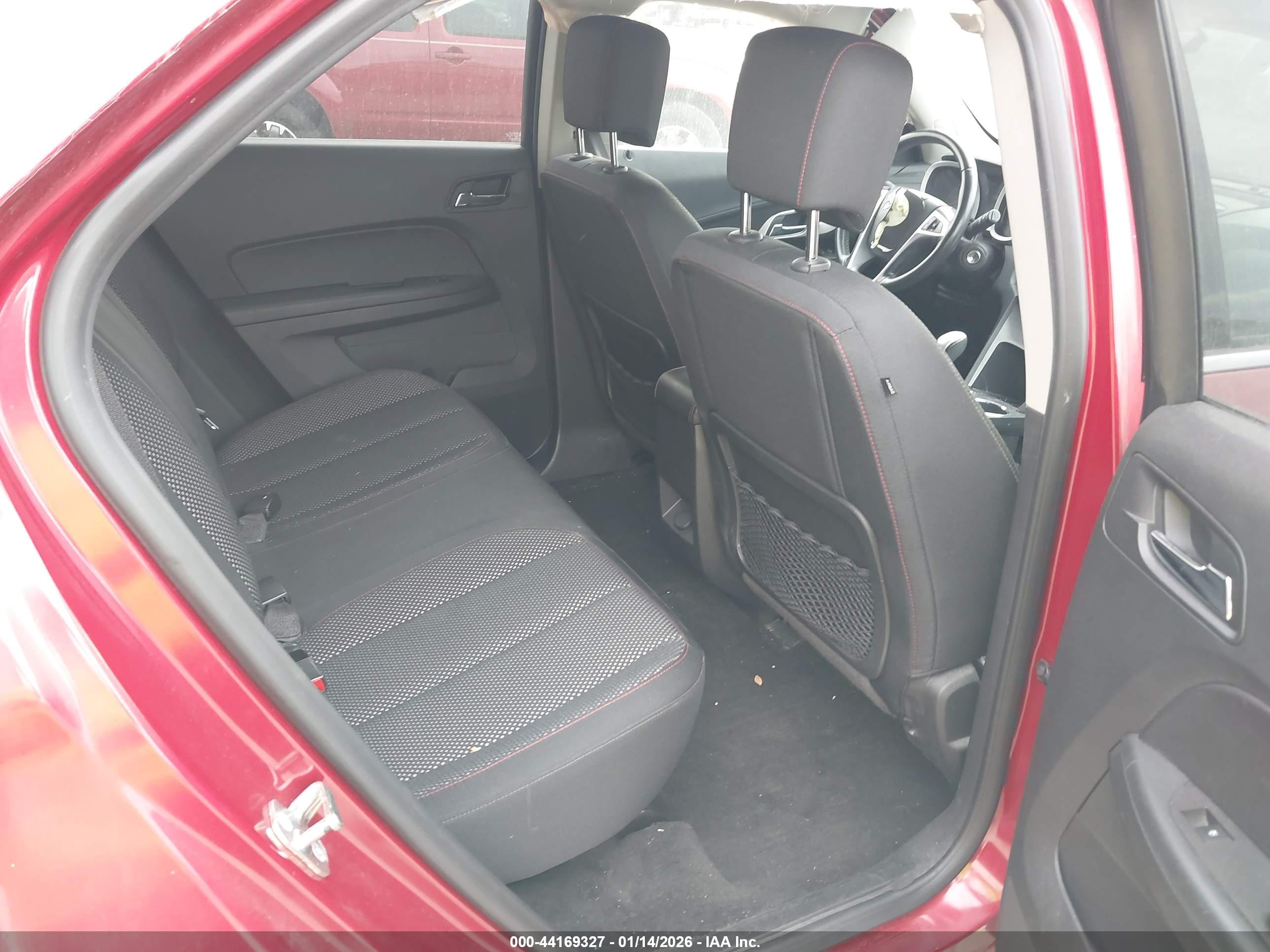 CHEVROLET EQUINOX image 8