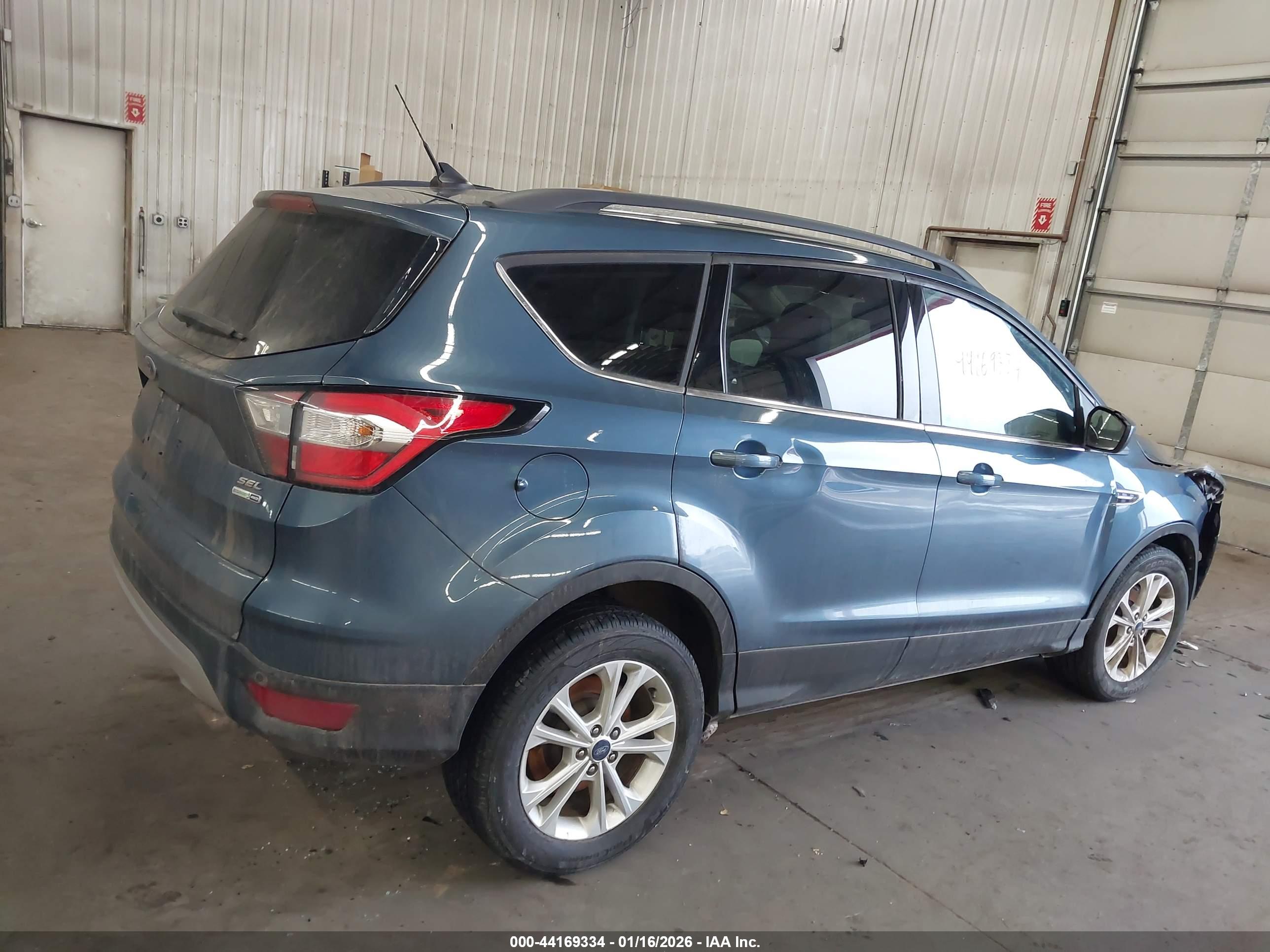 FORD ESCAPE image 4
