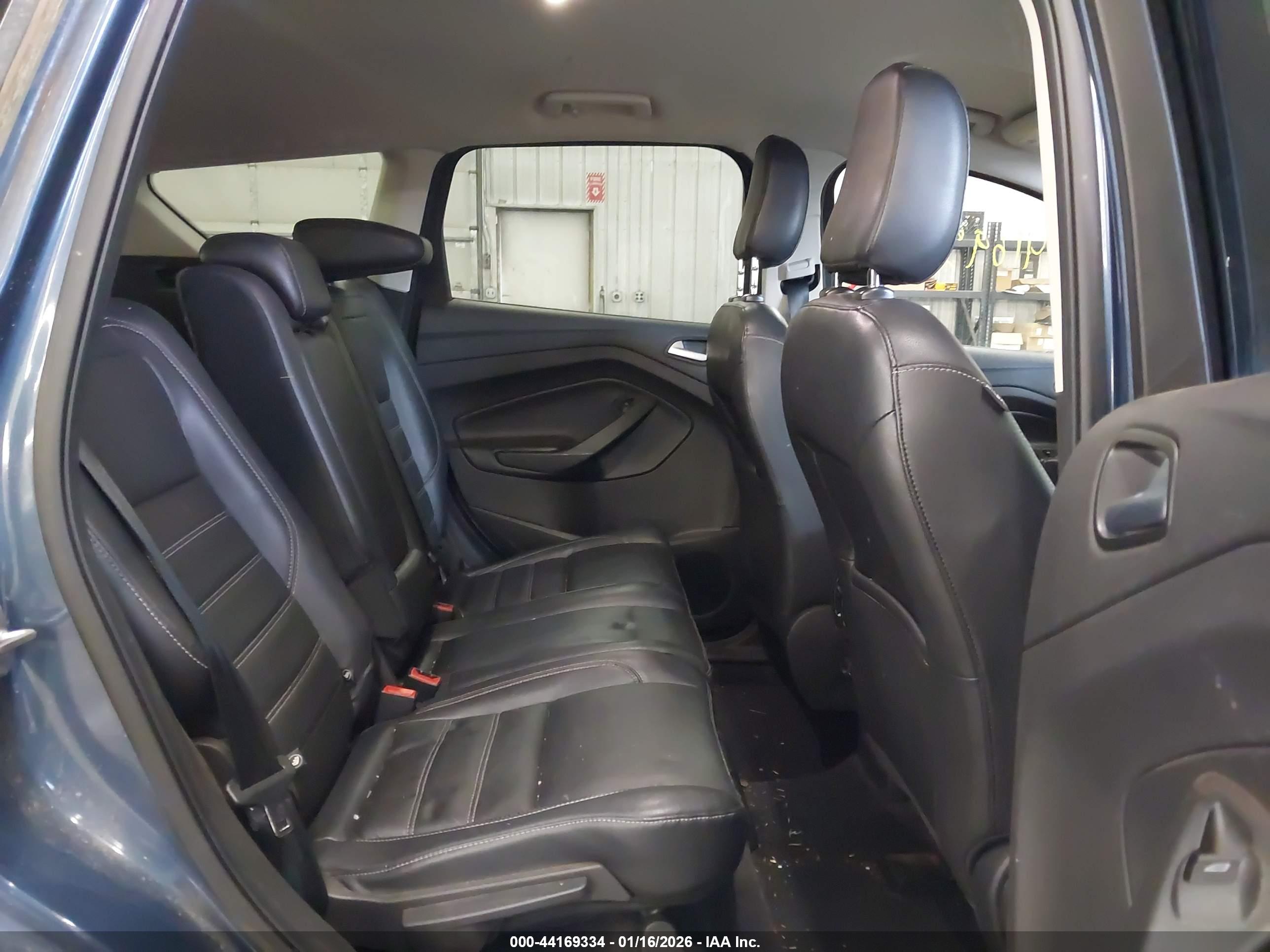 FORD ESCAPE image 8