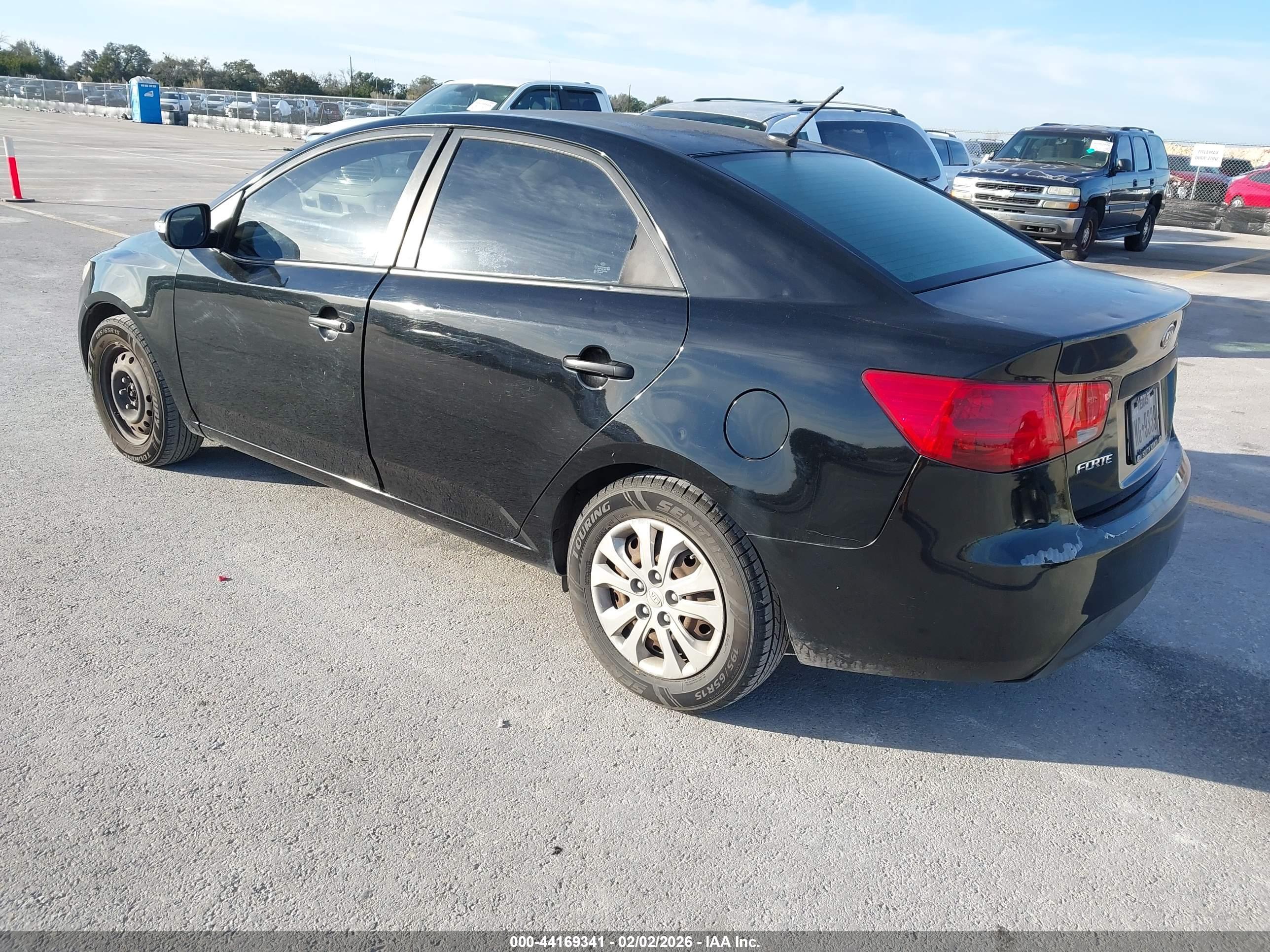 KIA FORTE image 3