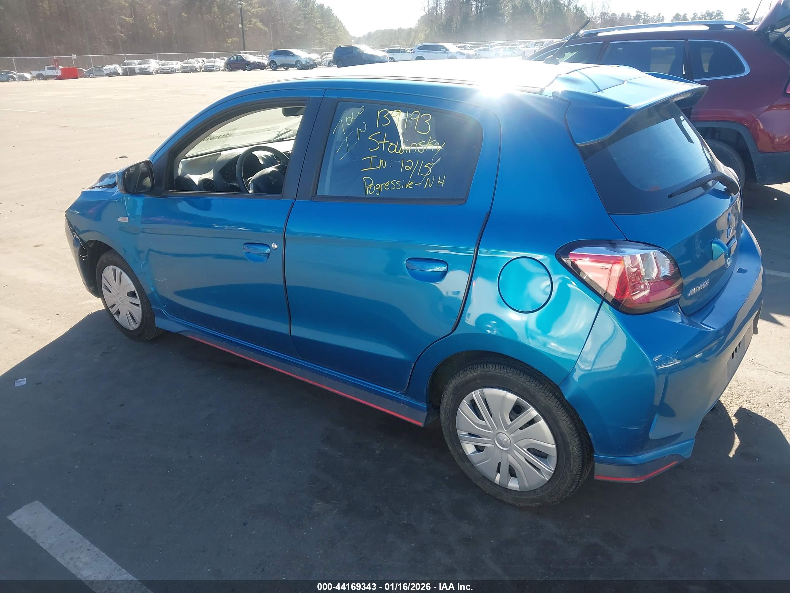 MITSUBISHI MIRAGE image 3