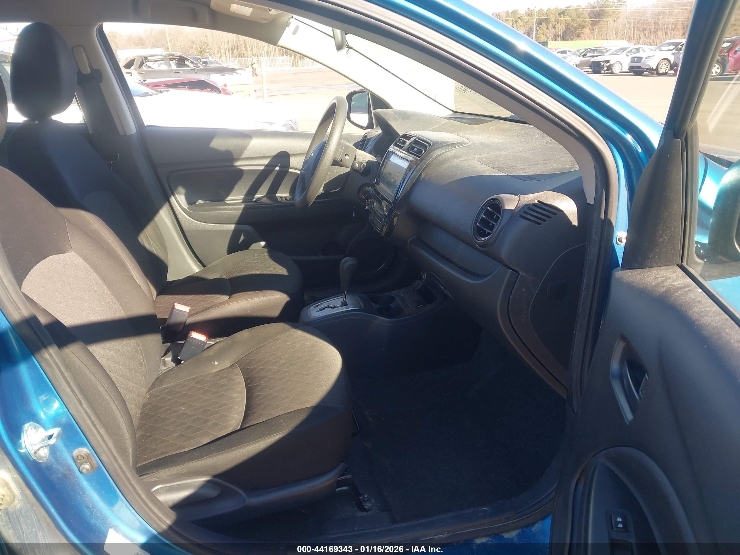 MITSUBISHI MIRAGE image 5