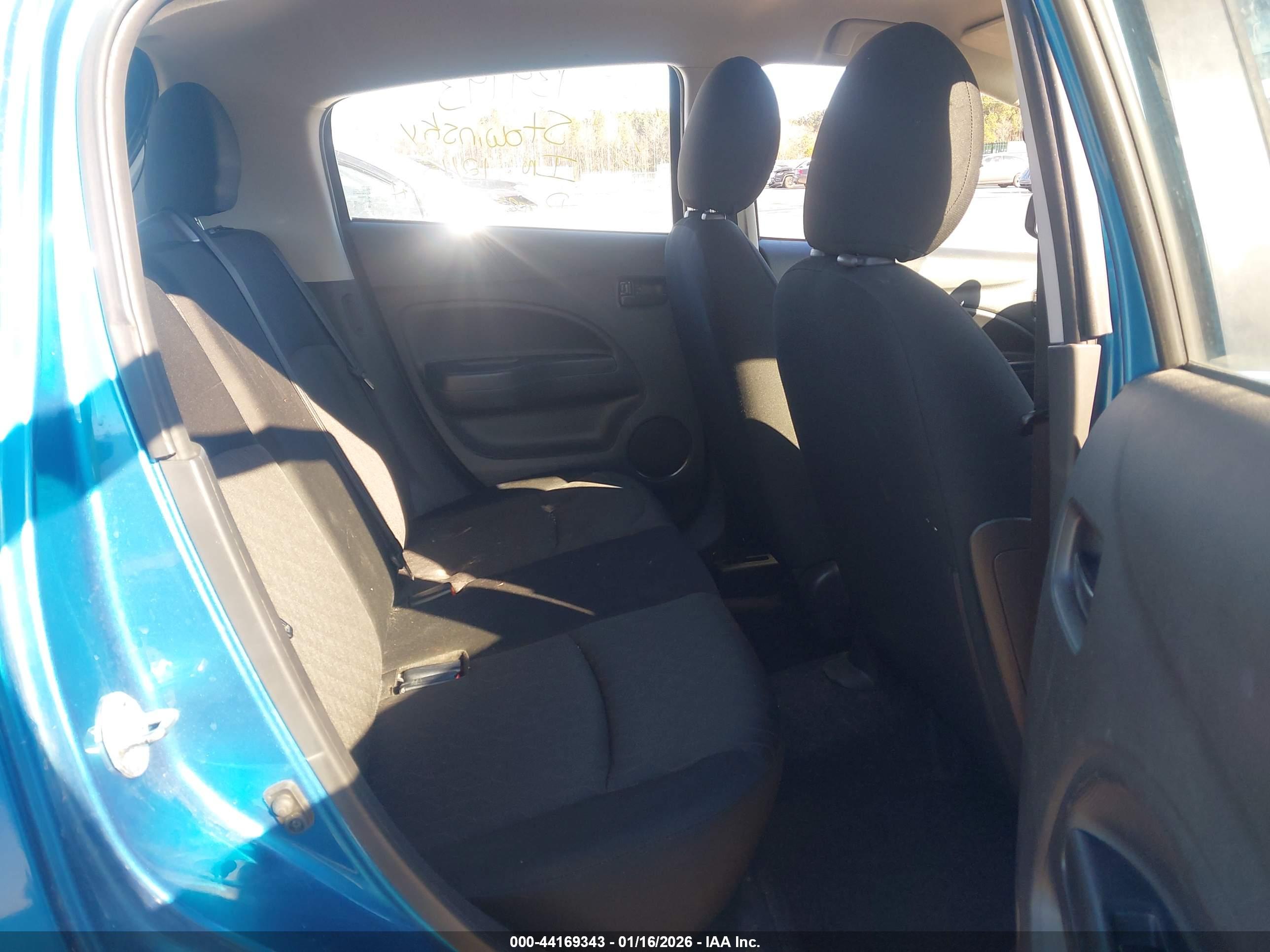 MITSUBISHI MIRAGE image 8