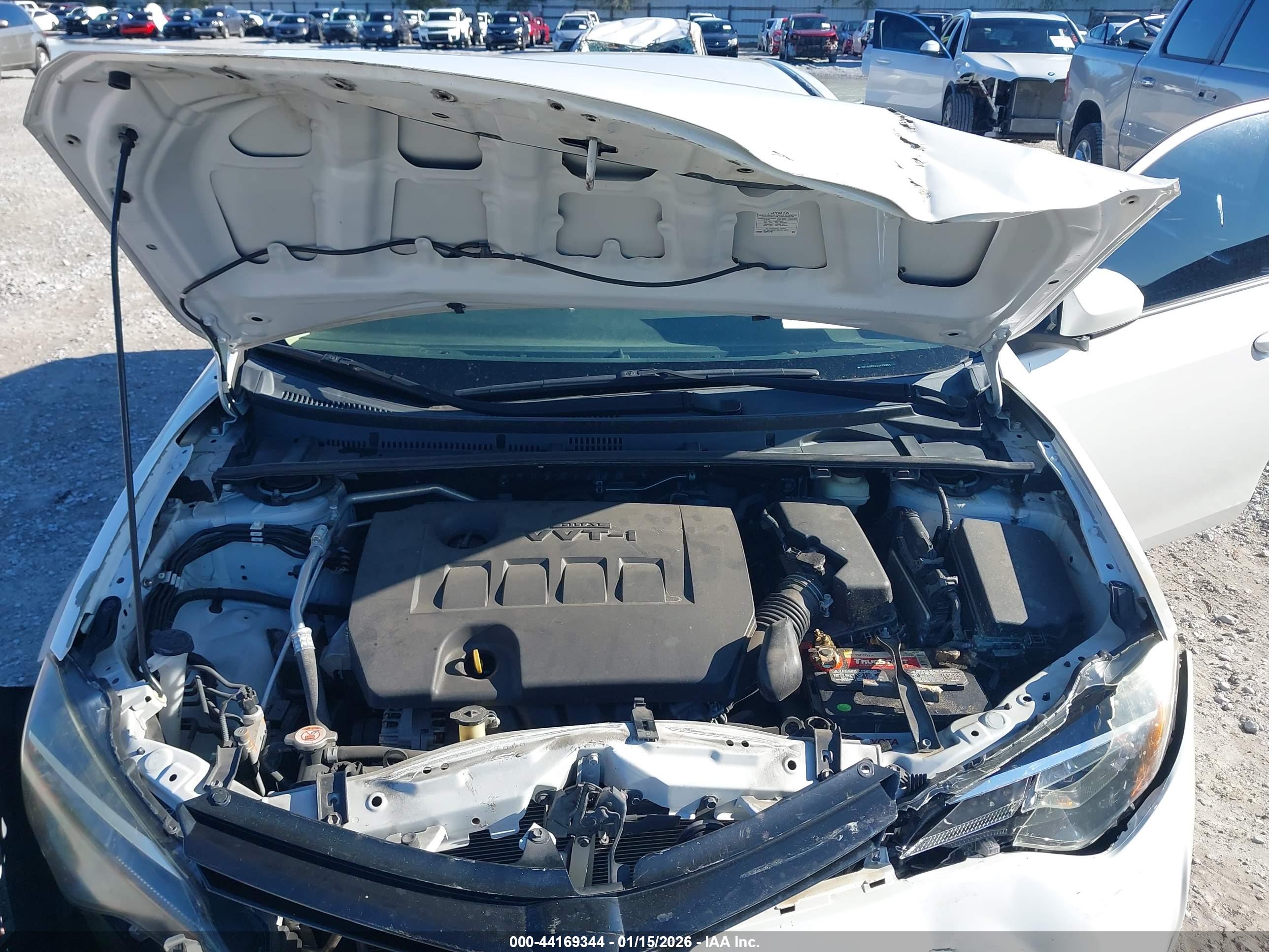 TOYOTA COROLLA image 10