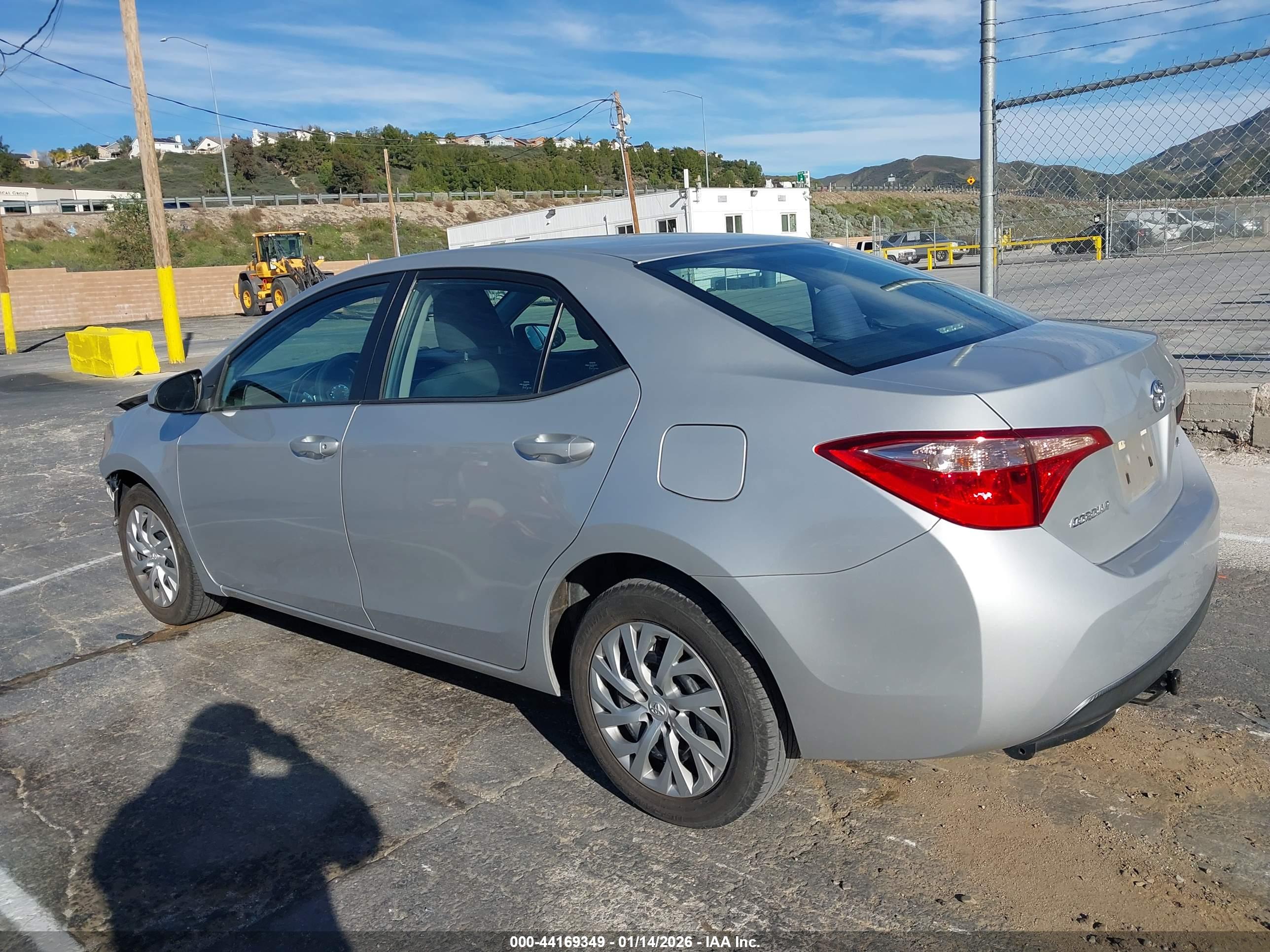TOYOTA COROLLA image 3