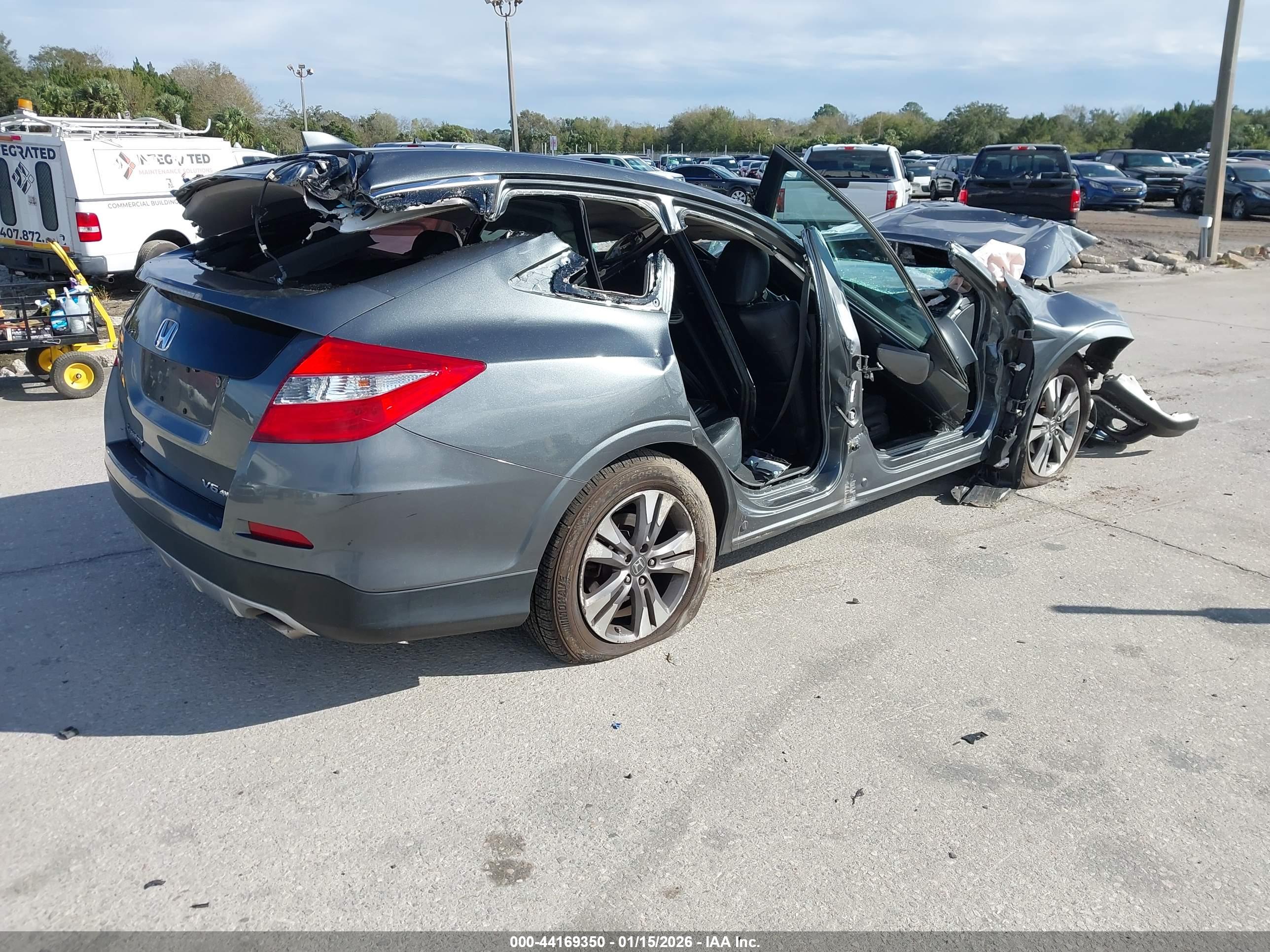 HONDA CROSSTOUR image 4