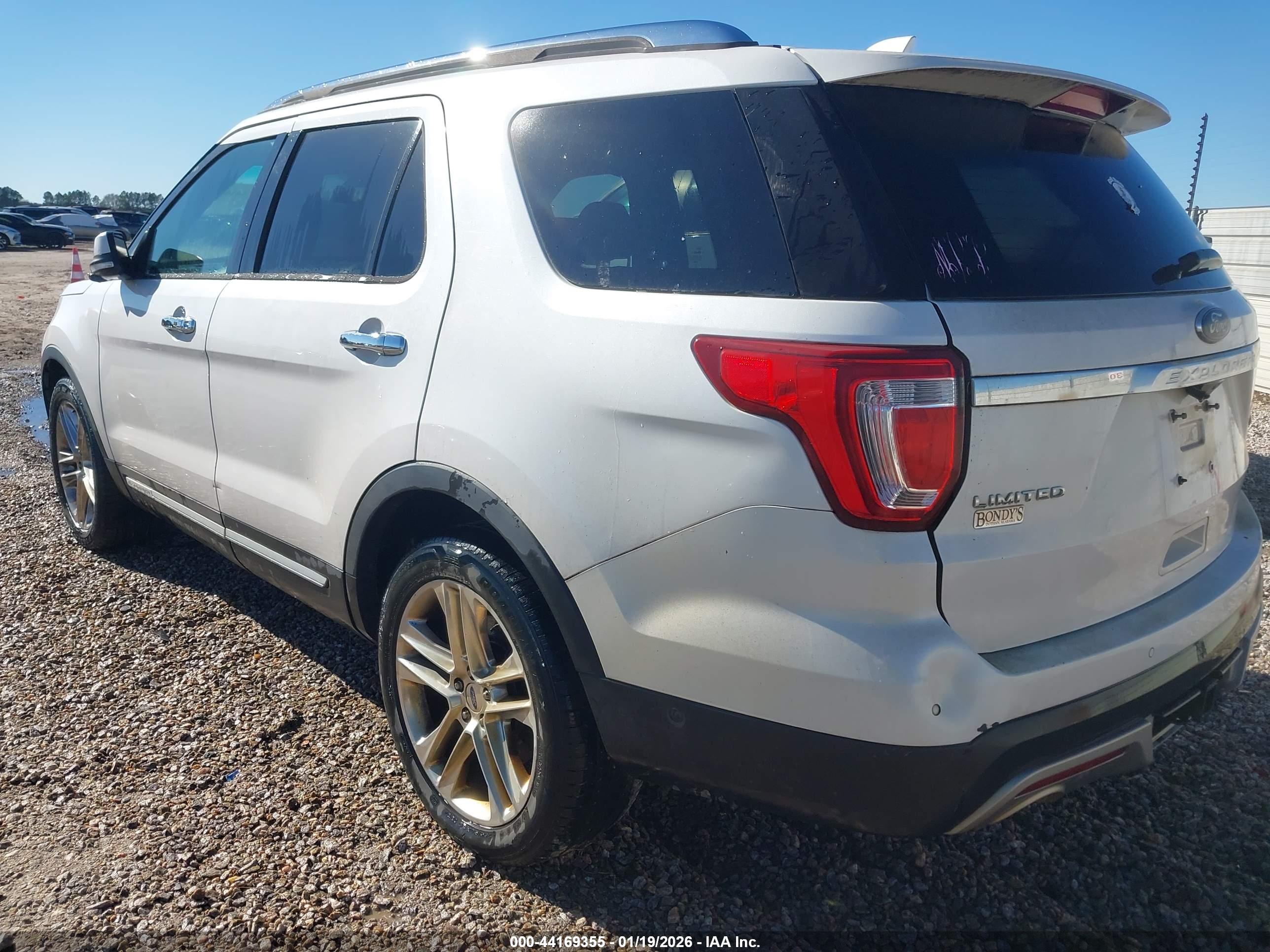 FORD EXPLORER image 3