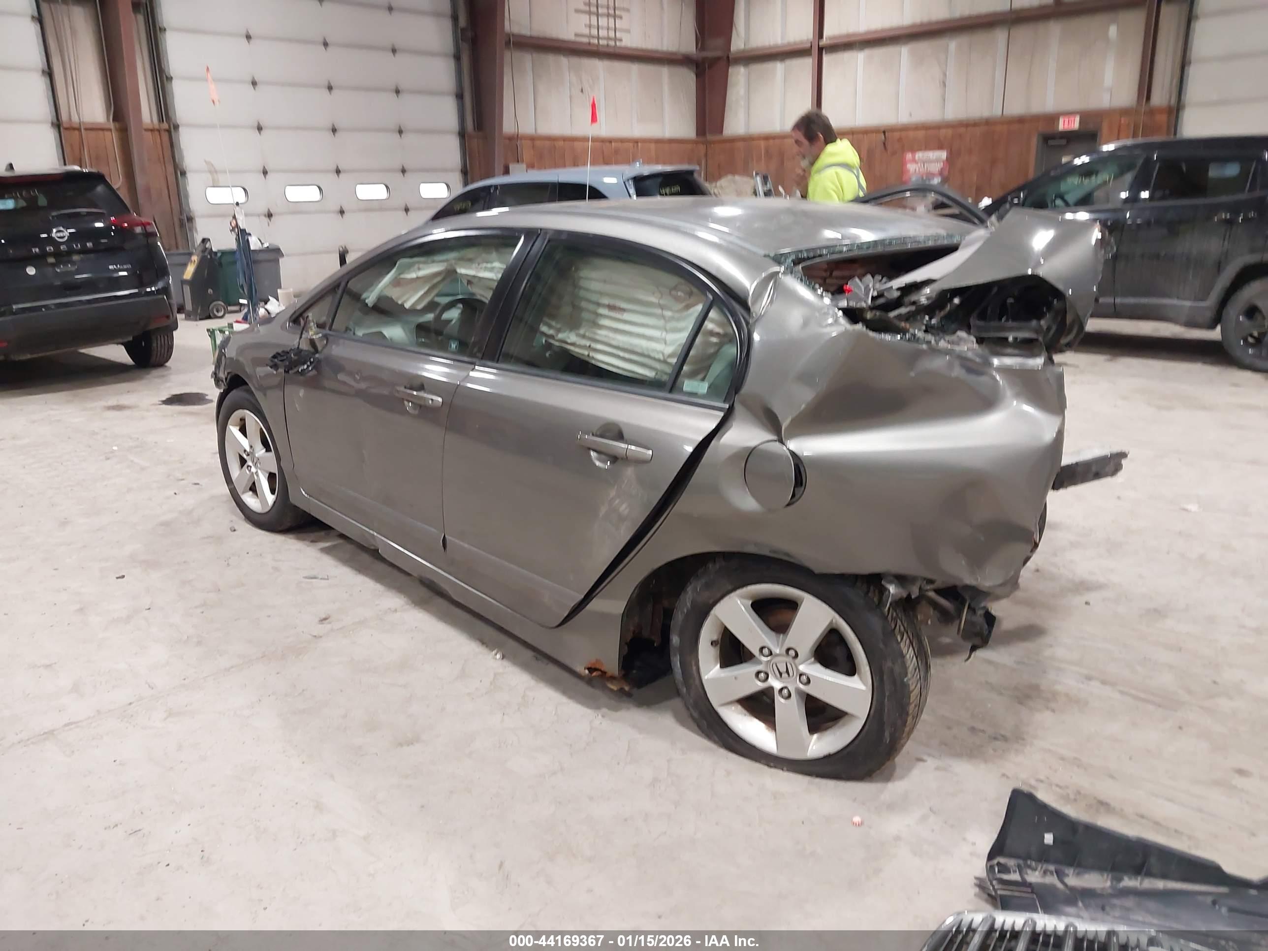 HONDA CIVIC image 3