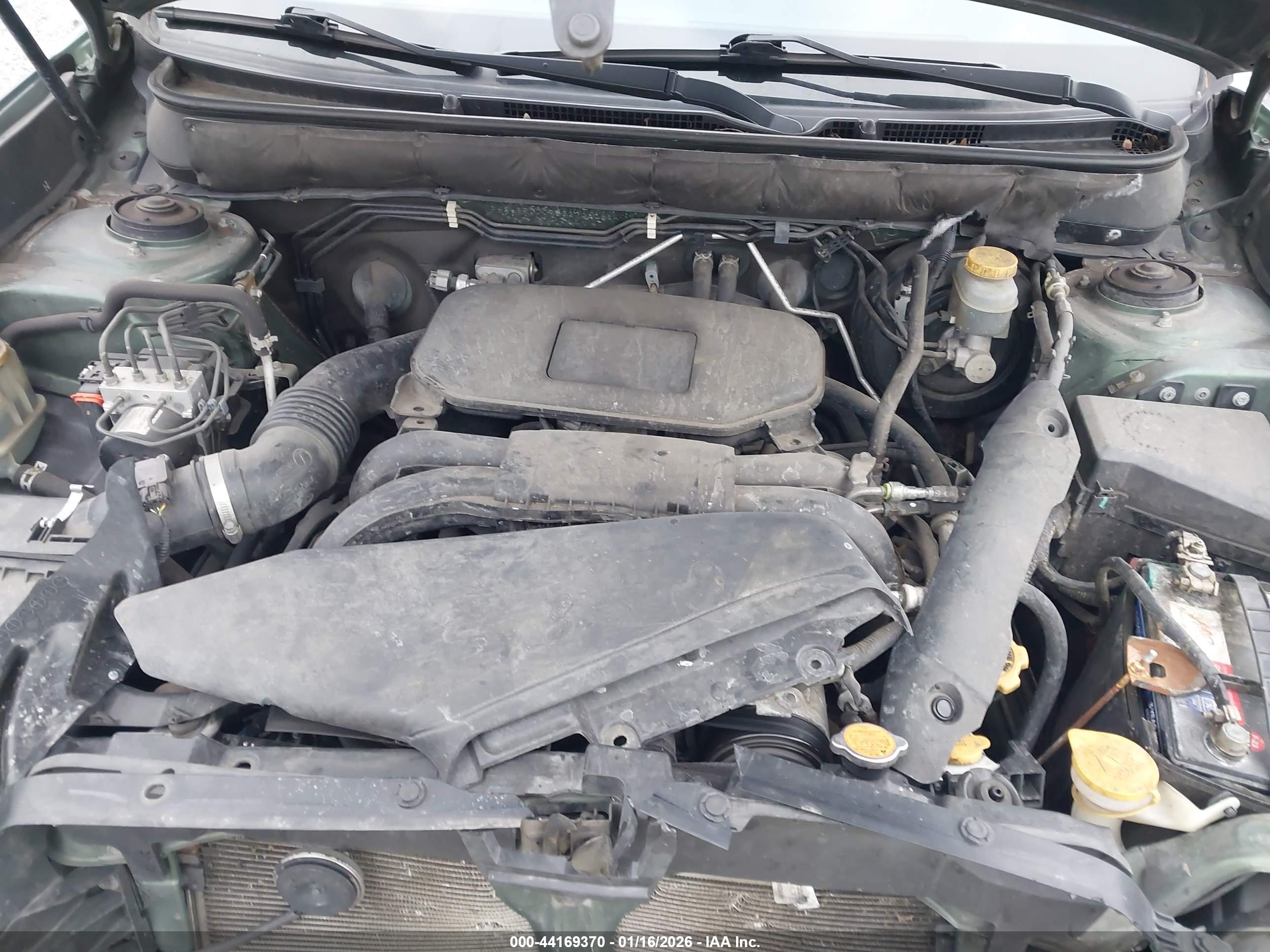 SUBARU OUTBACK image 10