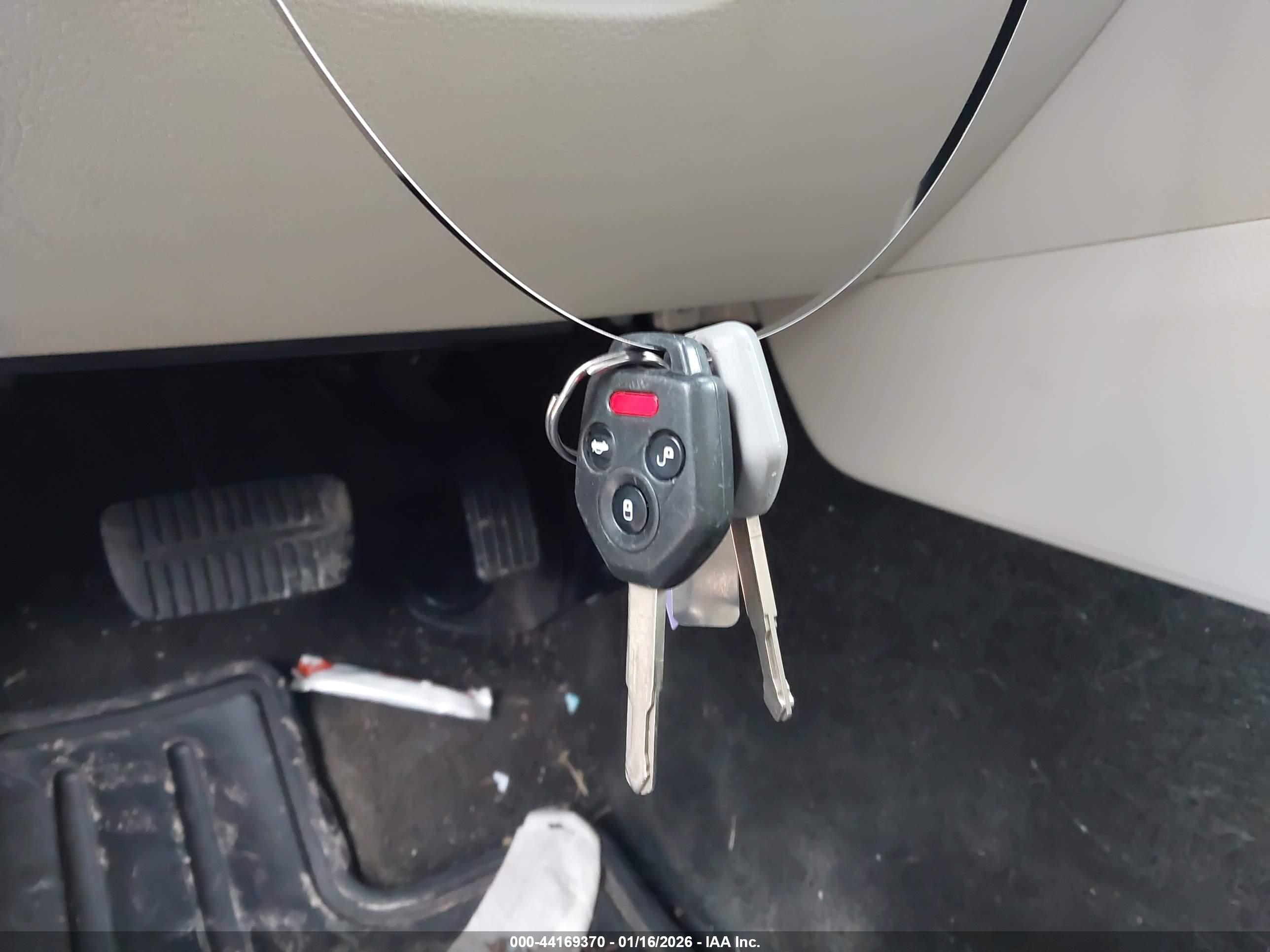 SUBARU OUTBACK image 11