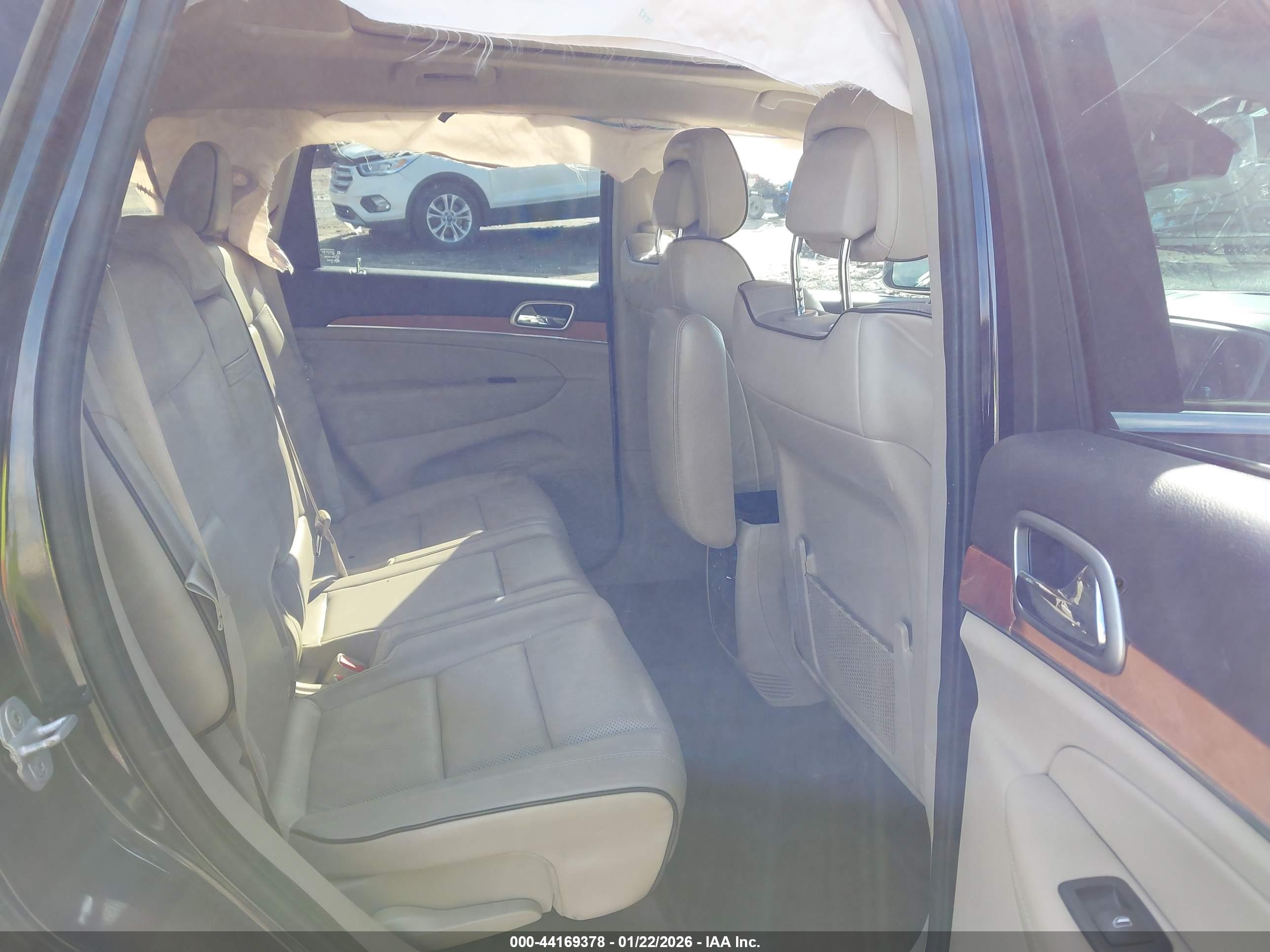 JEEP GRAND image 8