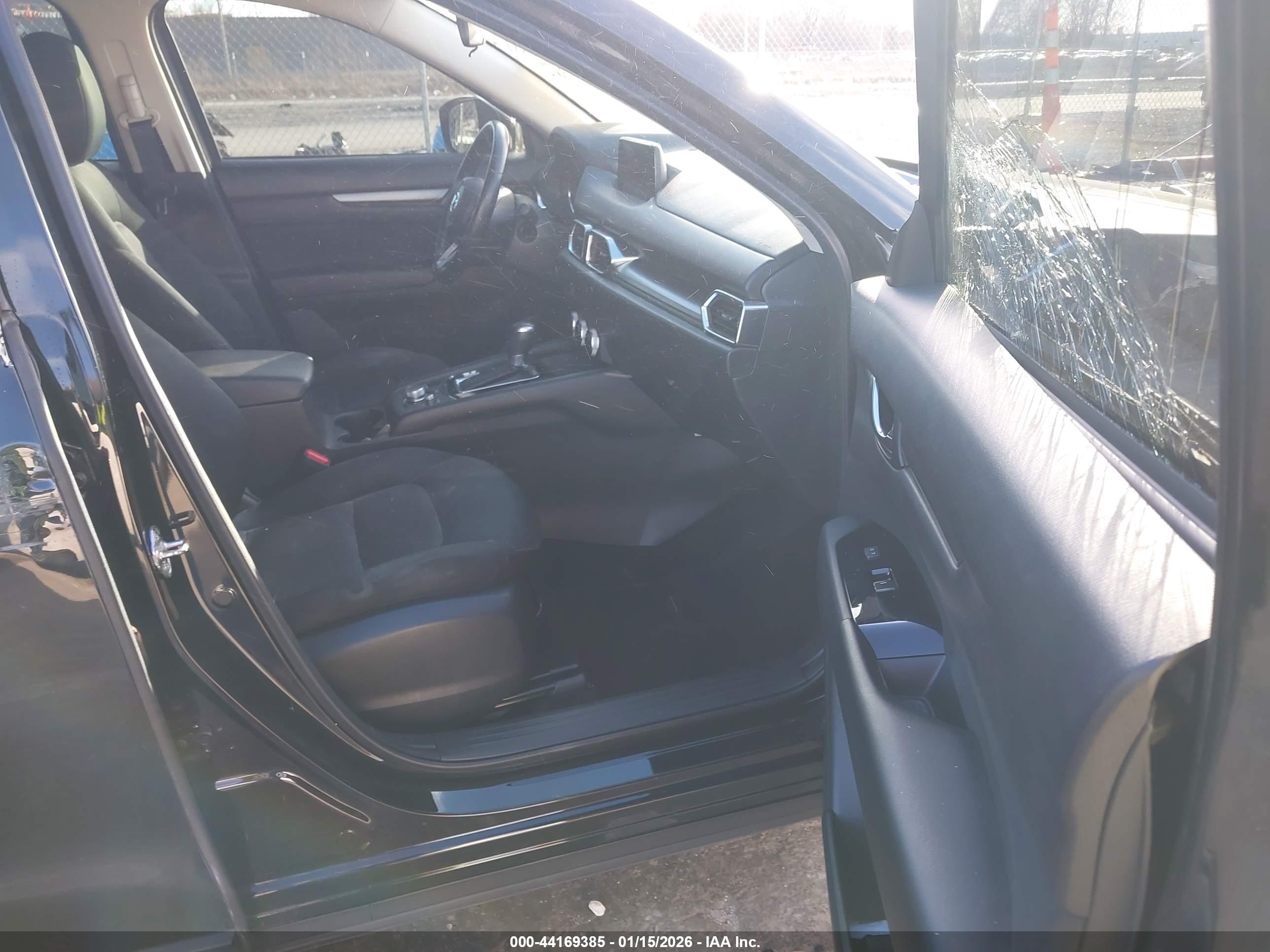MAZDA CX-5 image 5