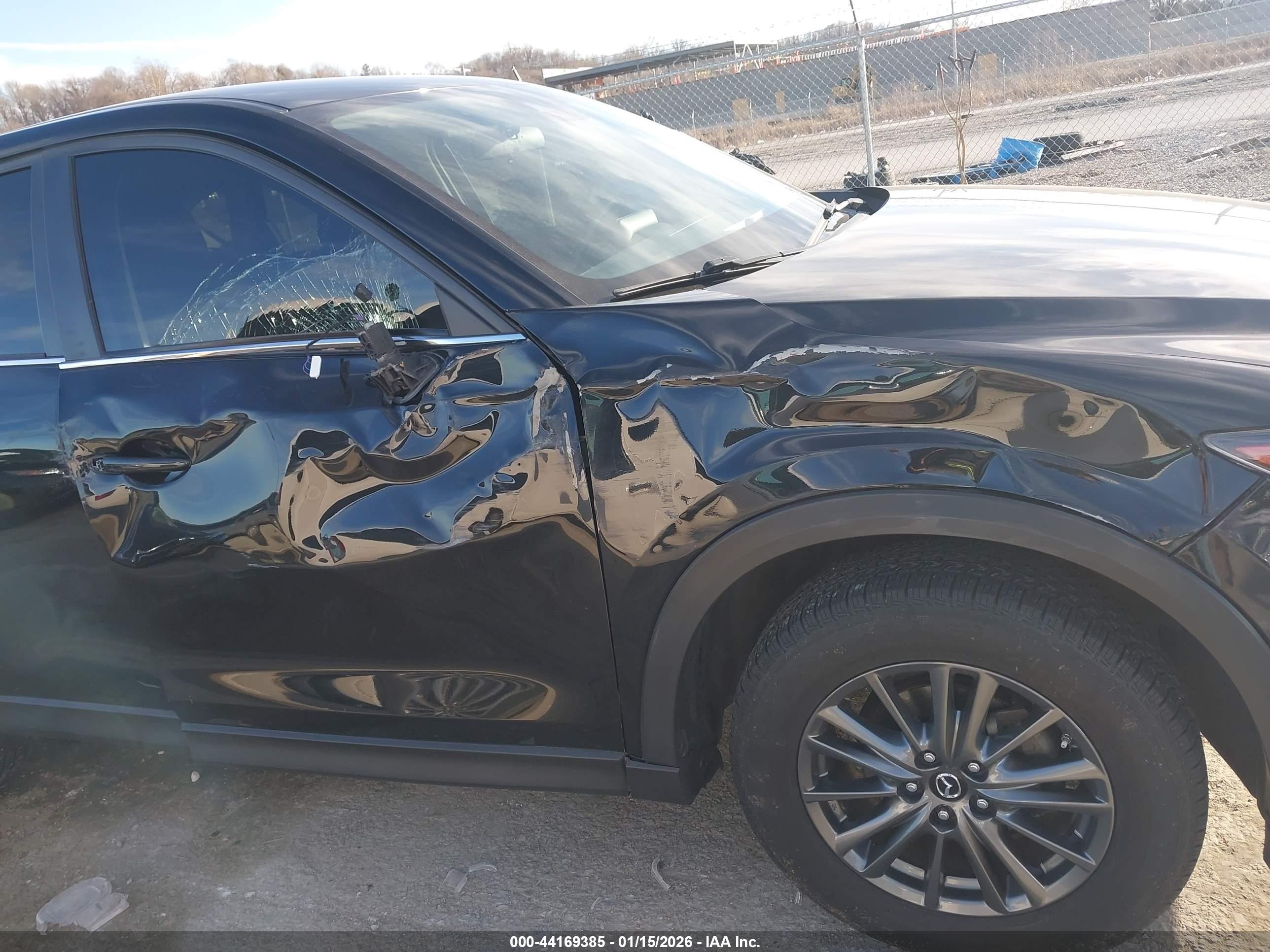 MAZDA CX-5 image 6