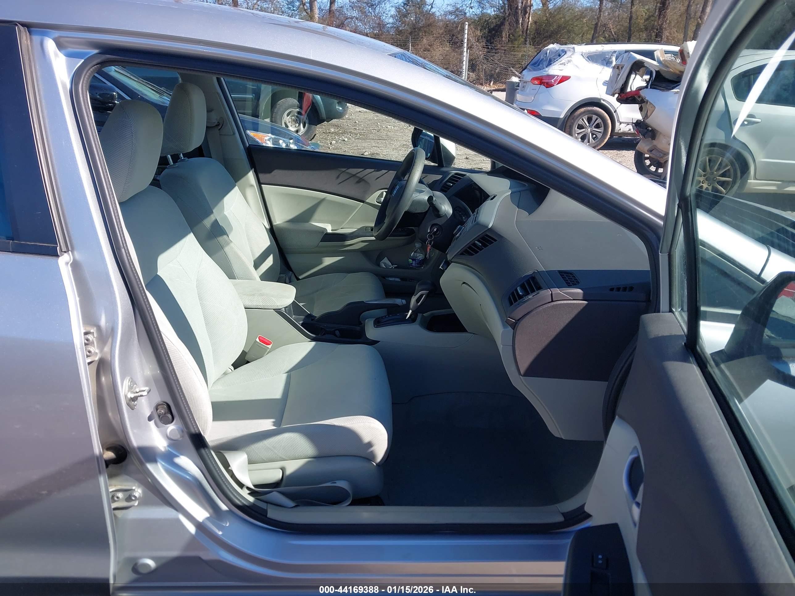 HONDA CIVIC image 5